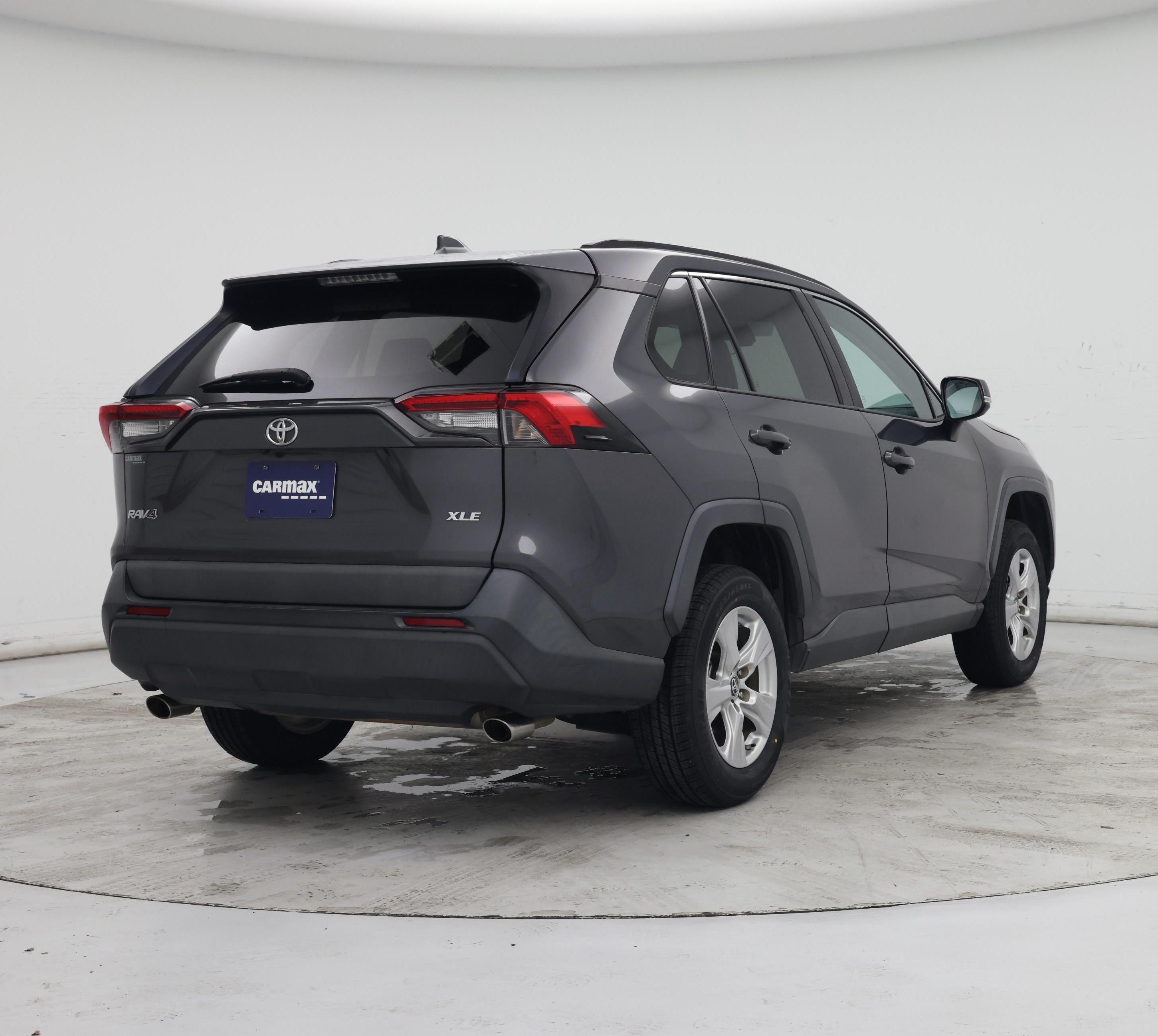 Thumbnail: 2019 Toyota RAV4 - 8