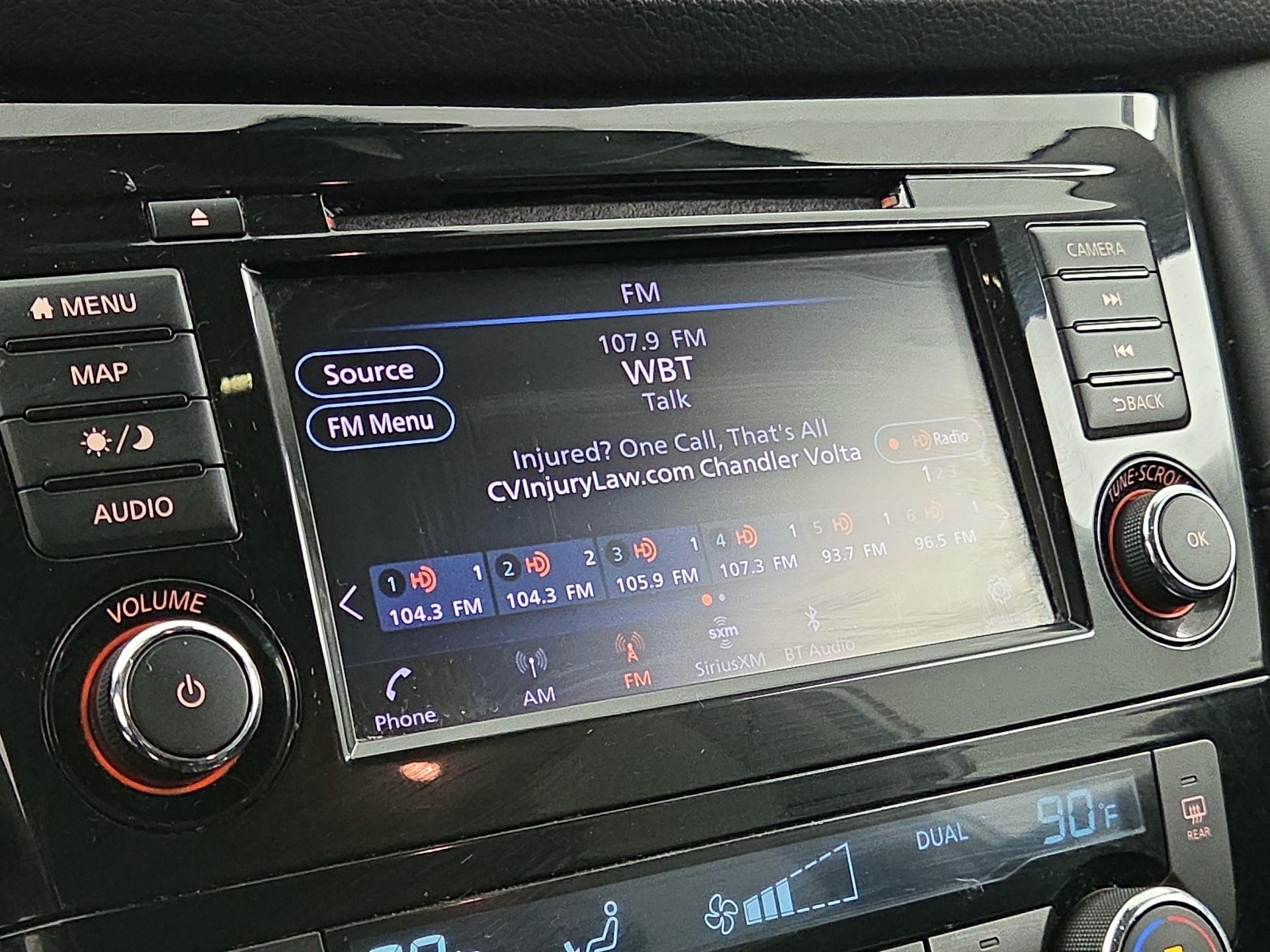 Thumbnail: 2018 Nissan Rogue - 16