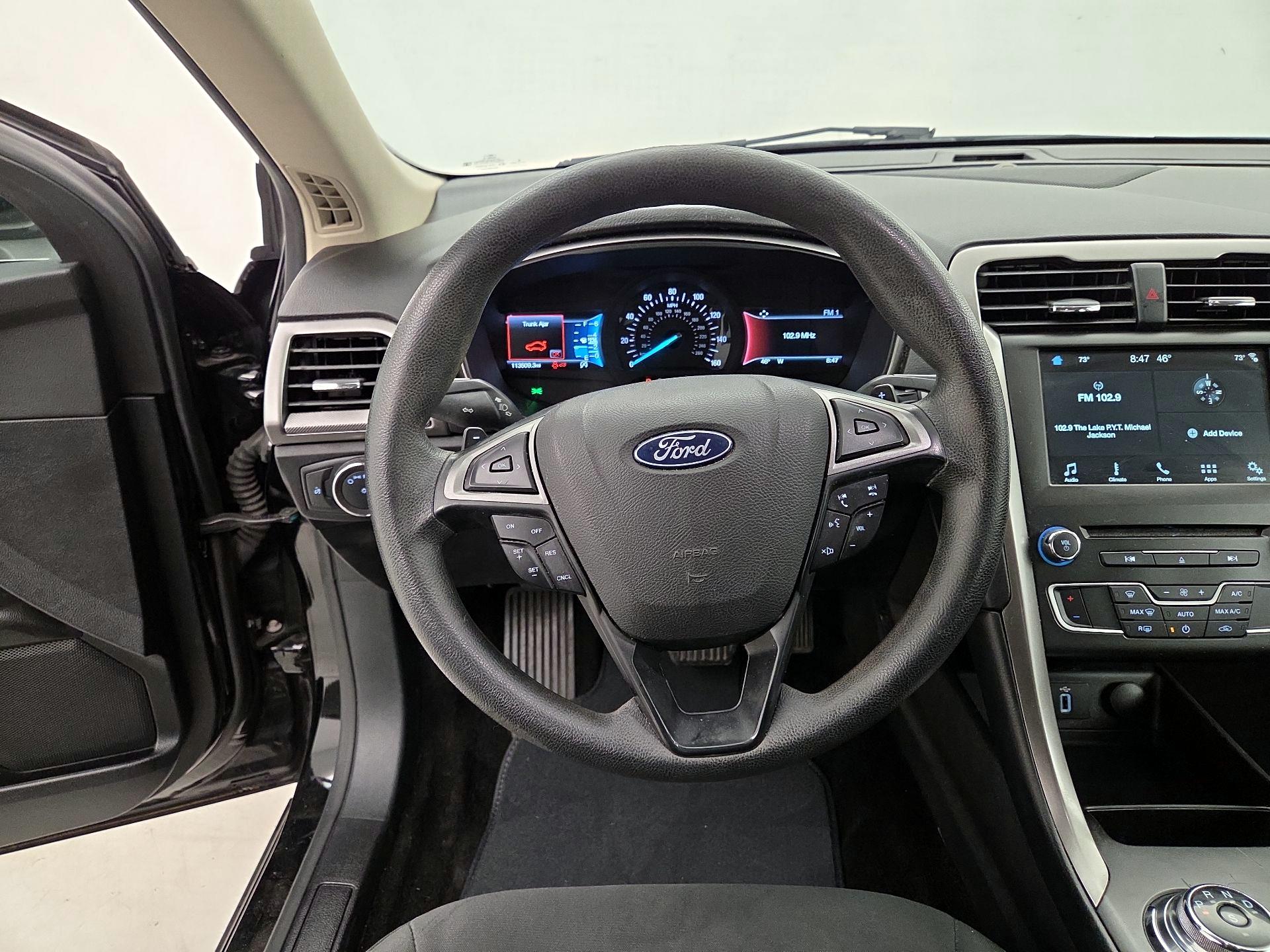 Thumbnail: 2018 Ford Fusion - 10