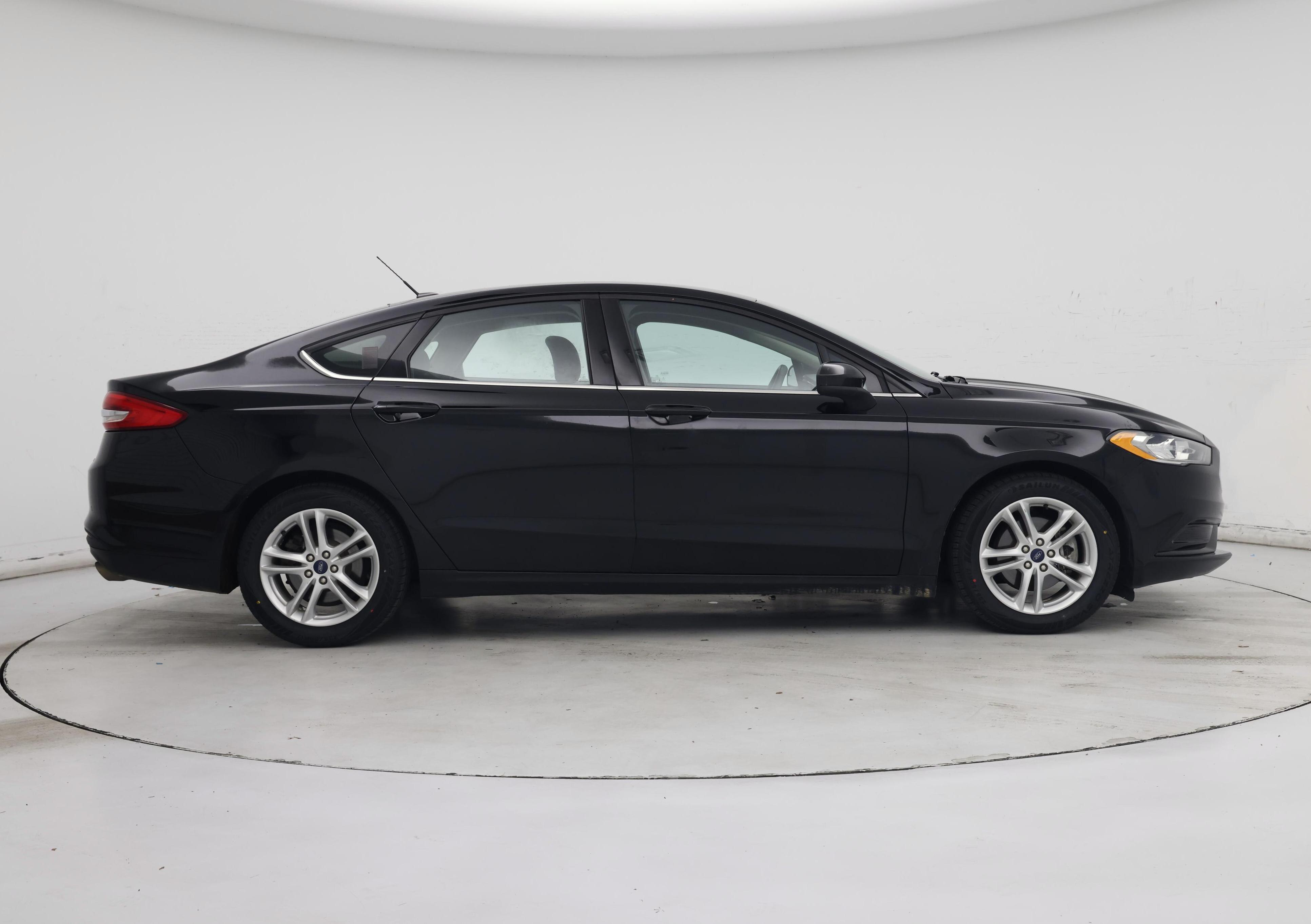 Thumbnail: 2018 Ford Fusion - 7