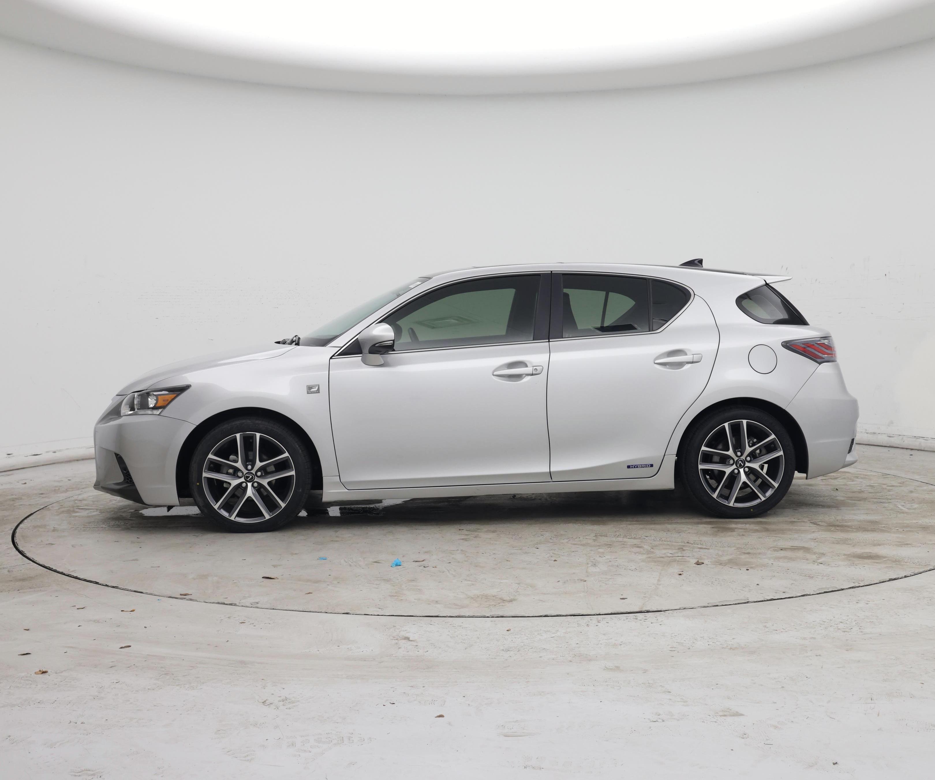 Thumbnail: 2015 Lexus CT - 3