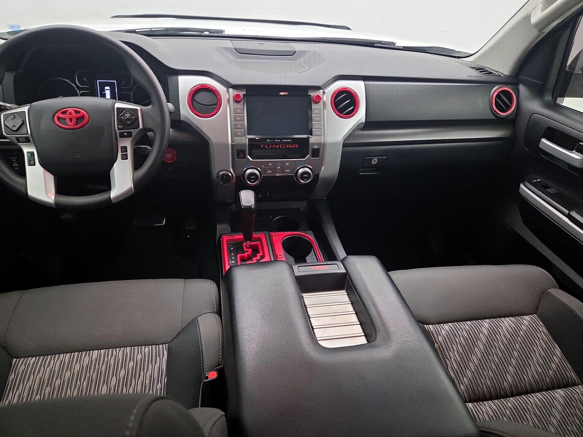Thumbnail: 2020 Toyota Tundra - 9