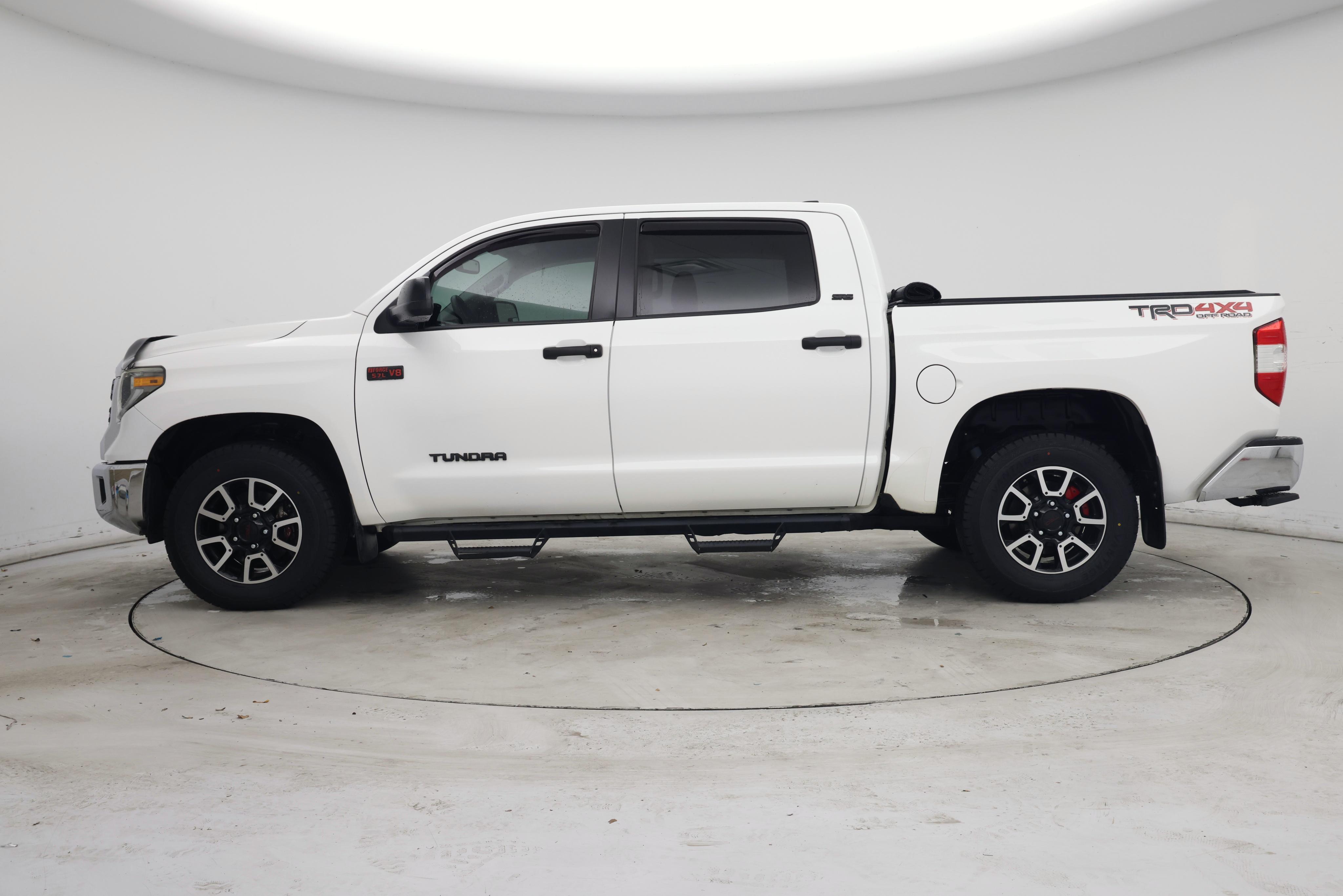 Thumbnail: 2020 Toyota Tundra - 3