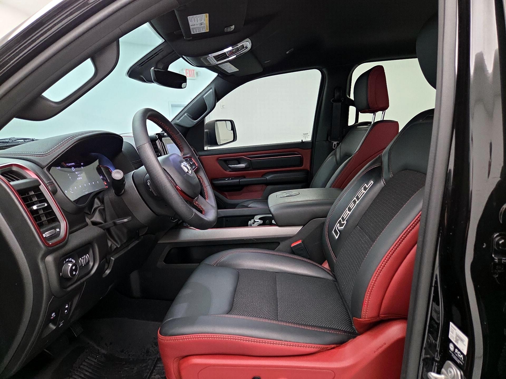 Thumbnail: 2025 RAM 1500 - 11