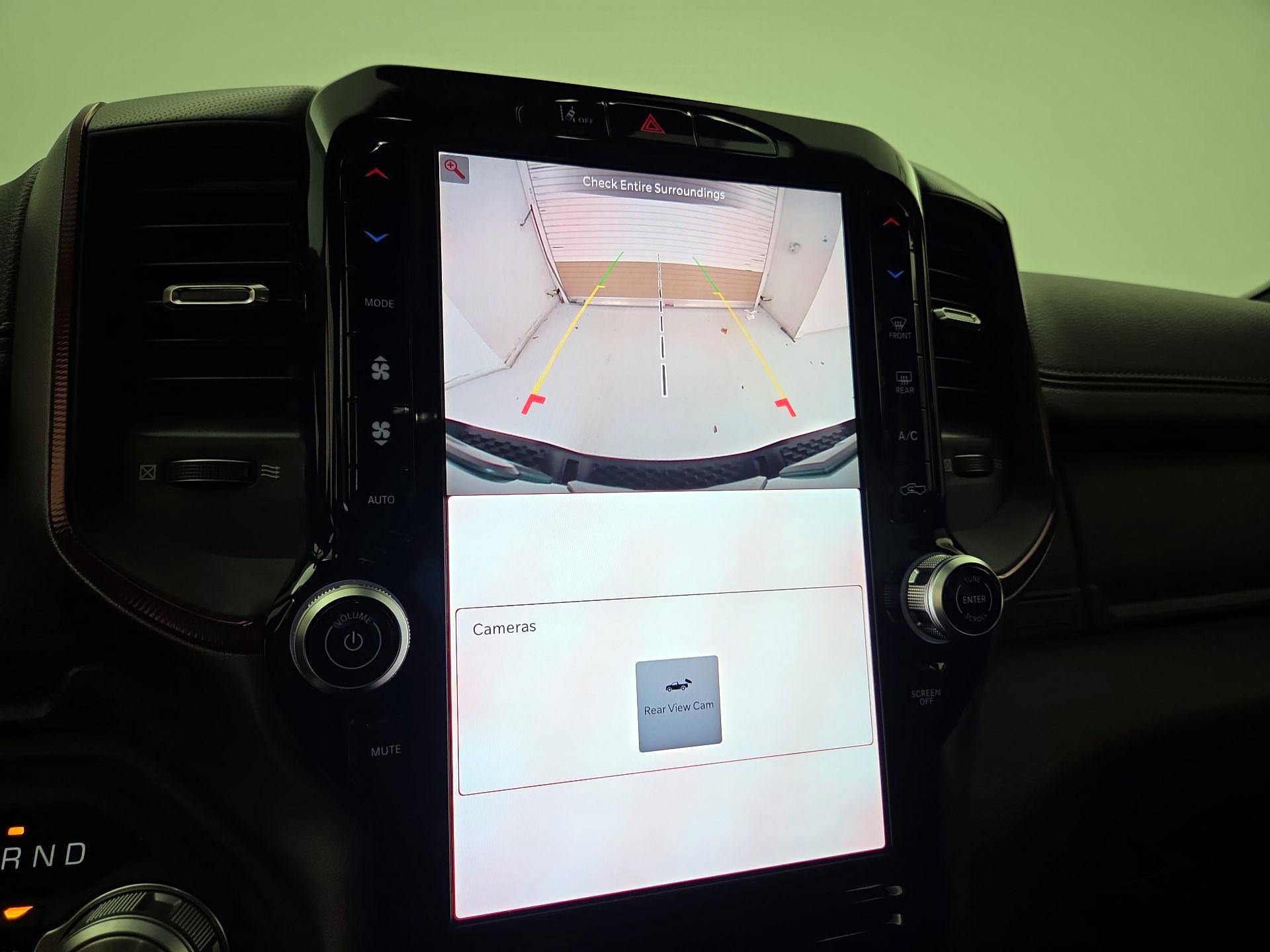 Thumbnail: 2025 RAM 1500 - 15