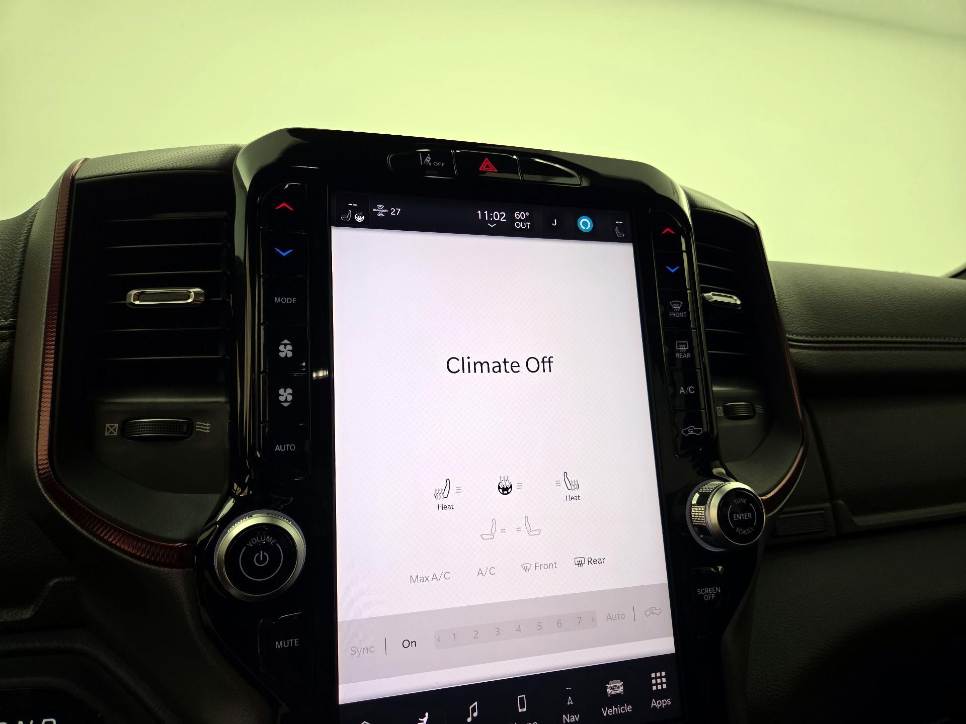 Thumbnail: 2025 RAM 1500 - 17