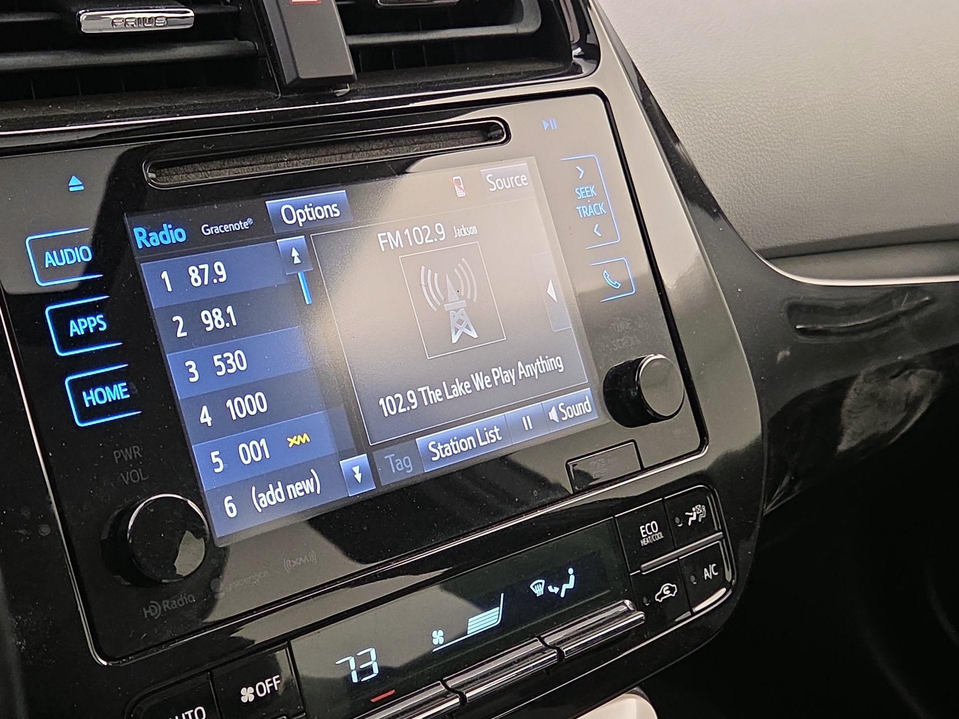 Thumbnail: 2017 Toyota Prius - 16