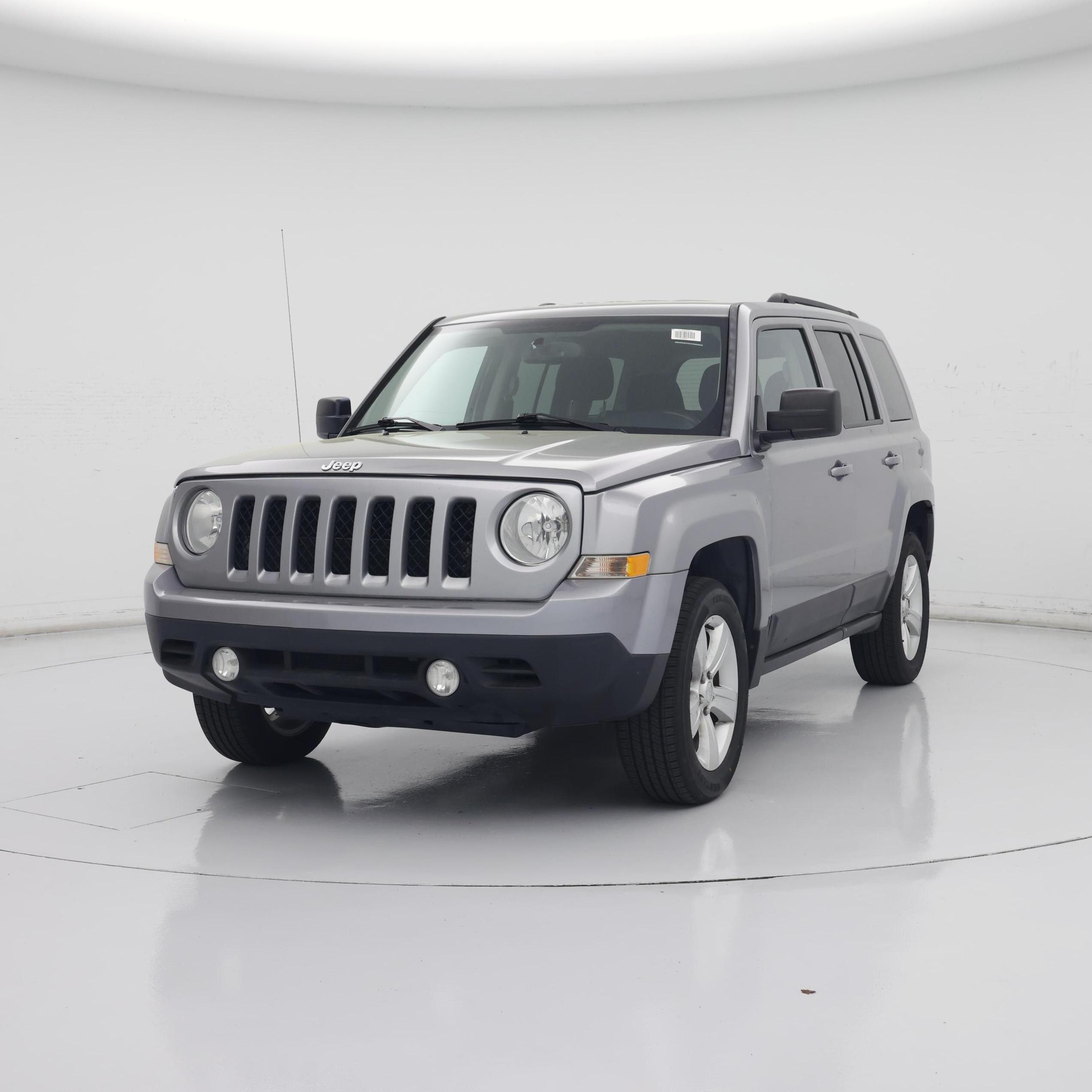 Thumbnail: 2017 Jeep Patriot - 4