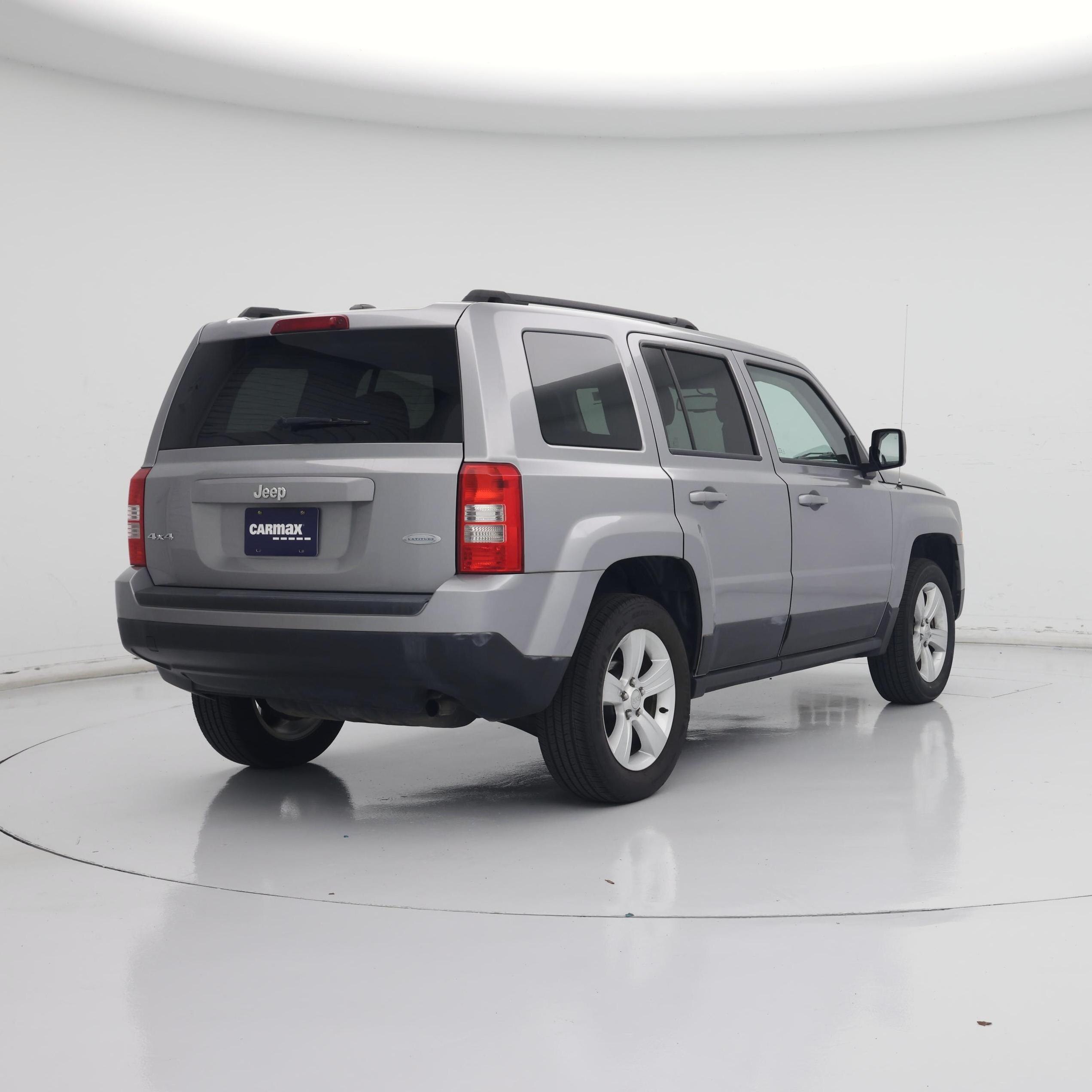 Thumbnail: 2017 Jeep Patriot - 8