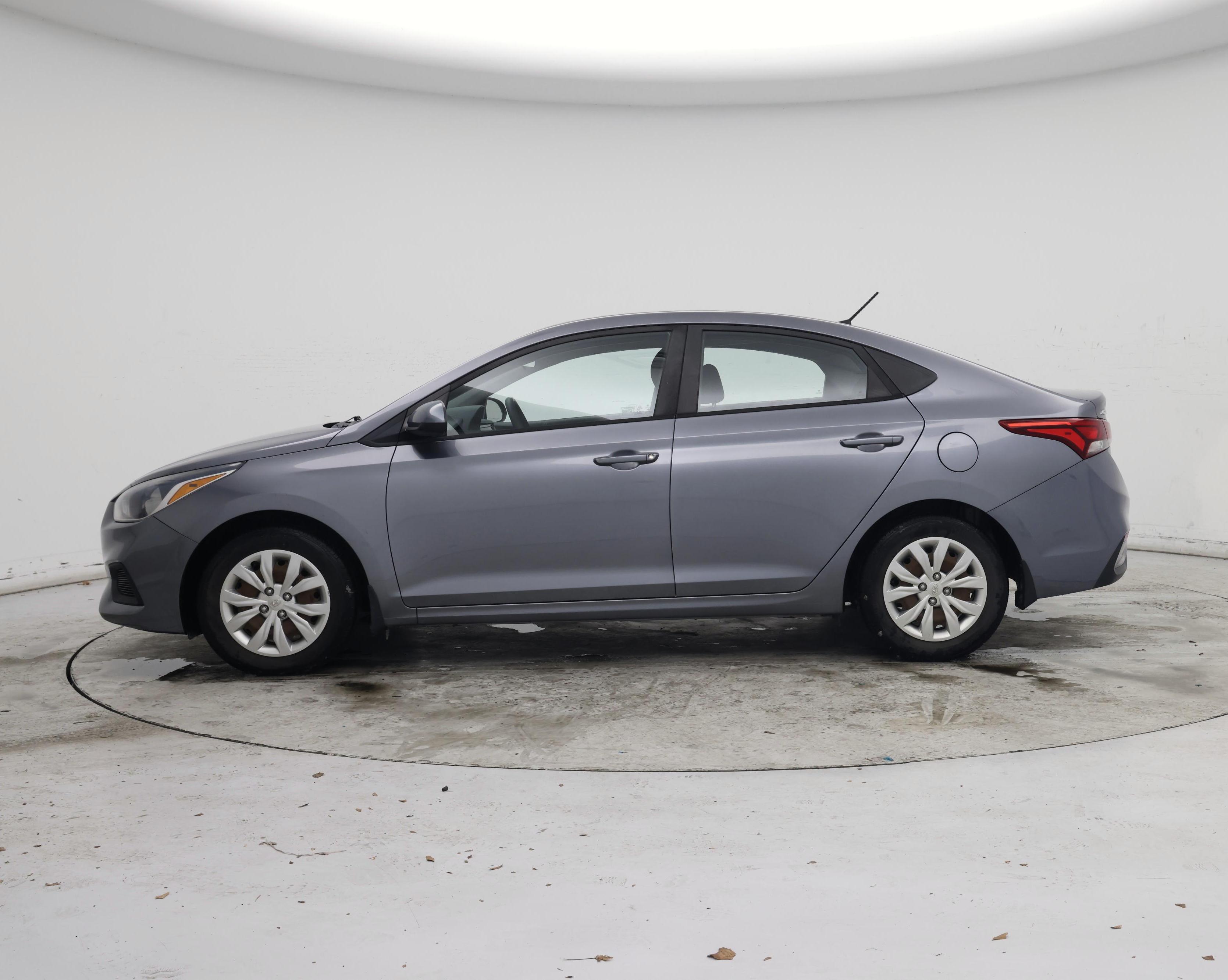 Thumbnail: 2018 Hyundai Accent - 3