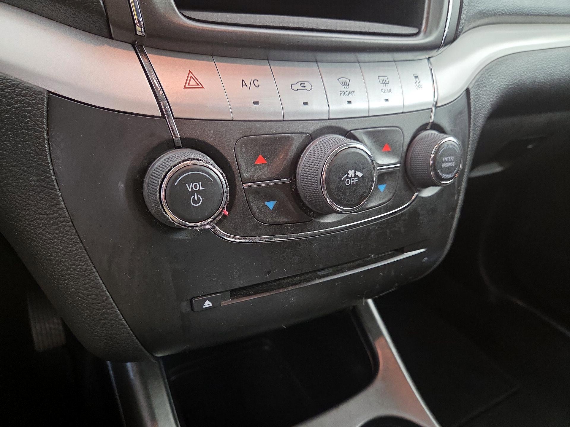 Thumbnail: 2020 Dodge Journey - 15