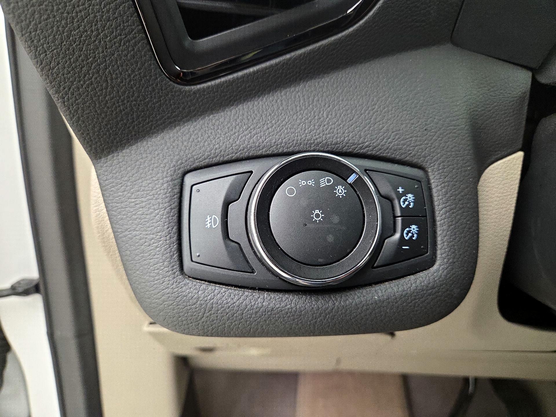 Thumbnail: 2014 Ford Escape - 13