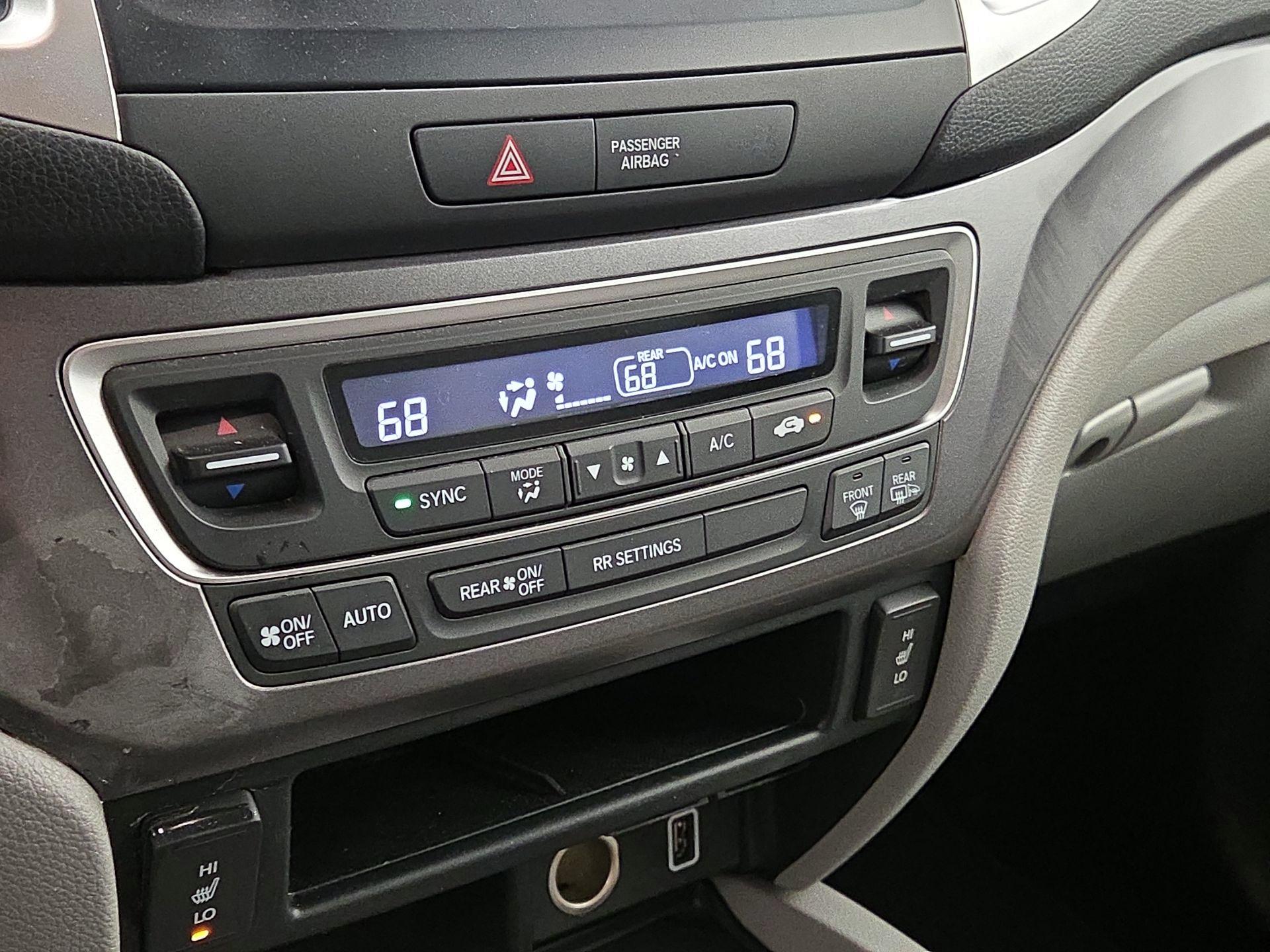 Thumbnail: 2019 Honda Ridgeline - 16