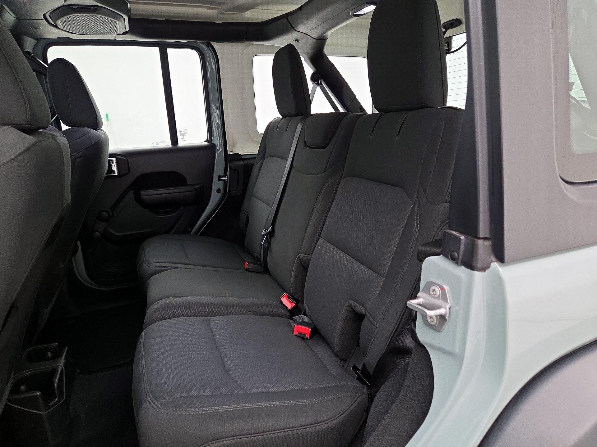 Thumbnail: 2023 Jeep Wrangler - 19