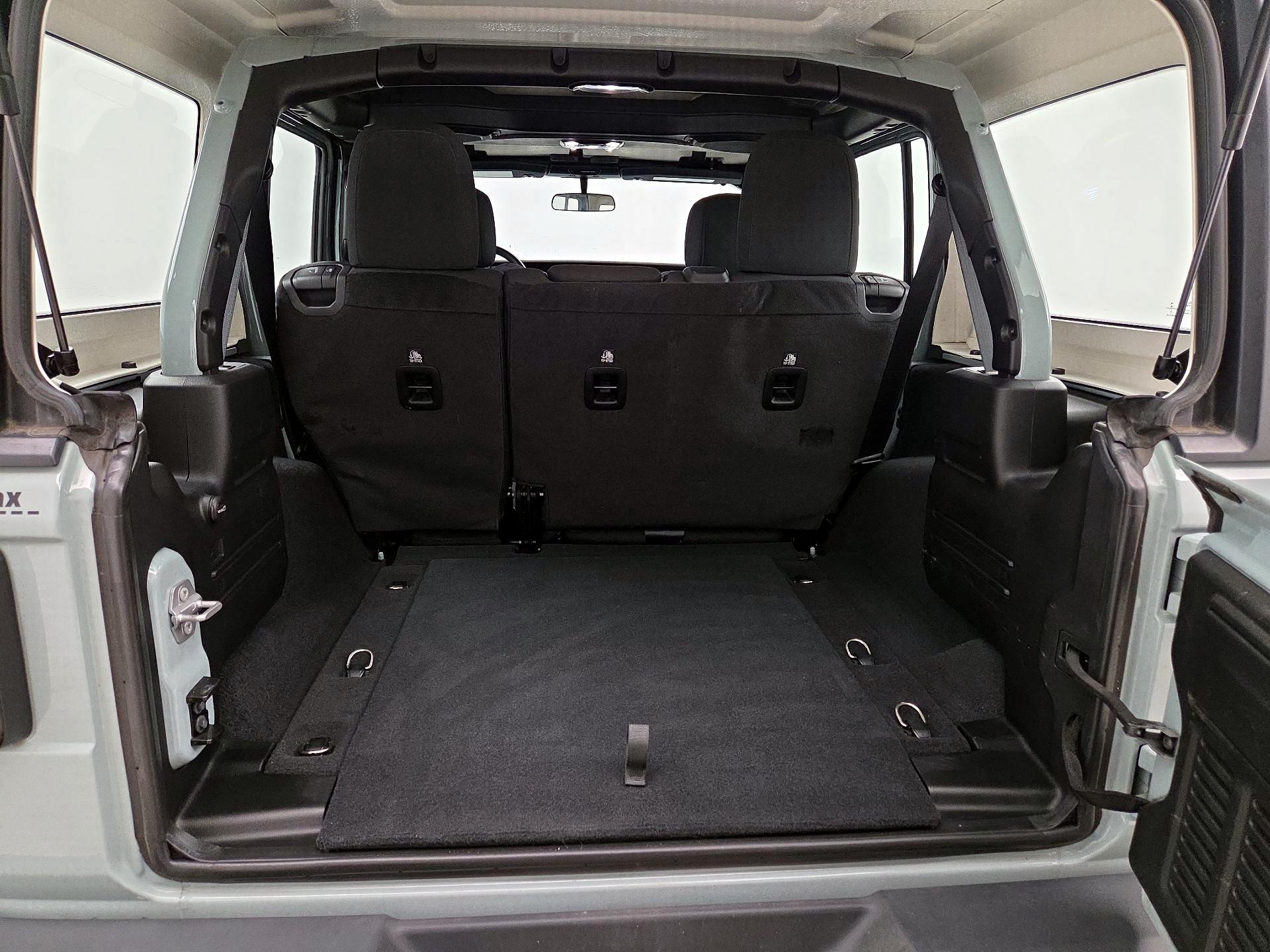 Thumbnail: 2023 Jeep Wrangler - 20