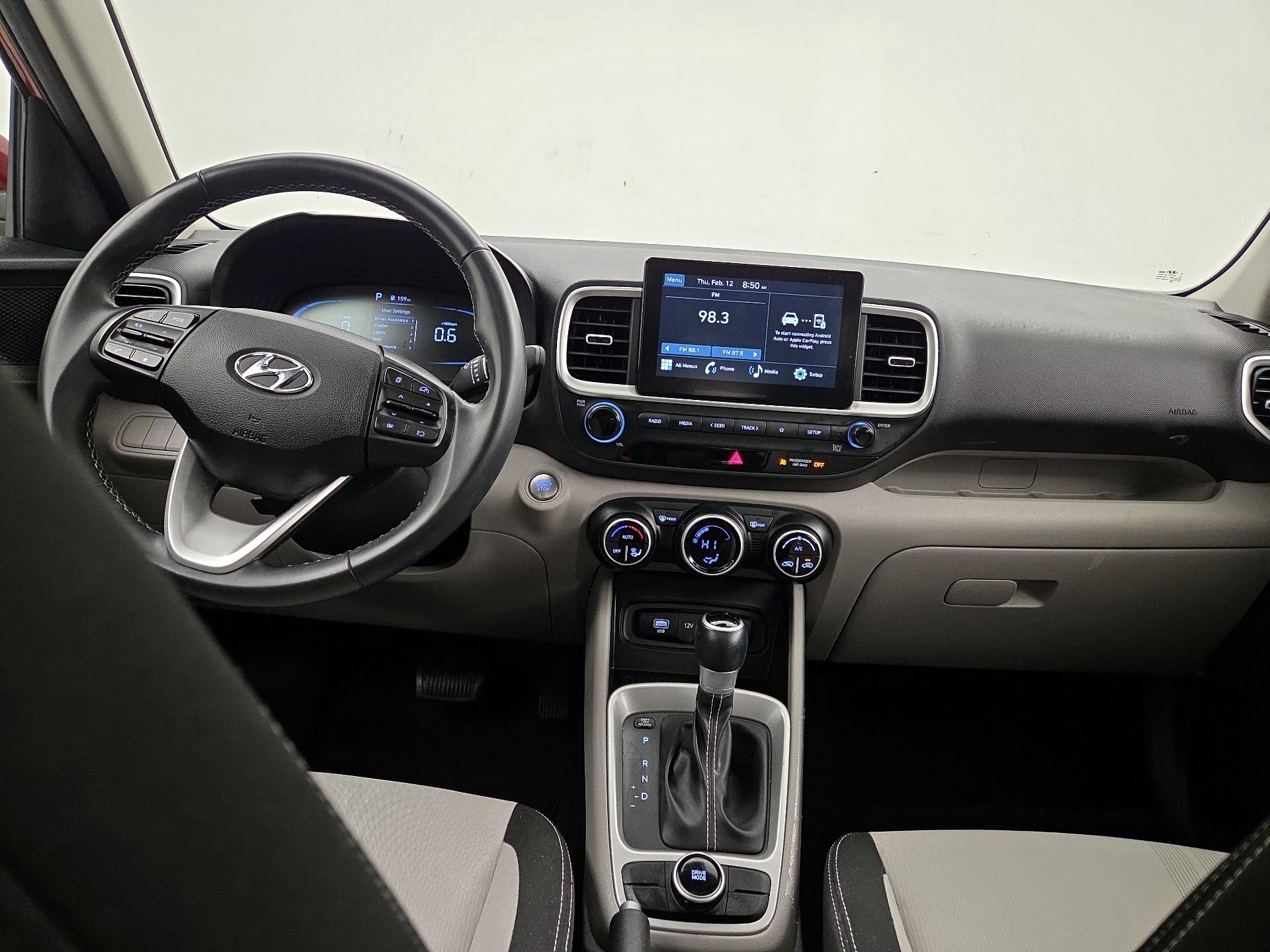 Thumbnail: 2024 Hyundai Venue - 9