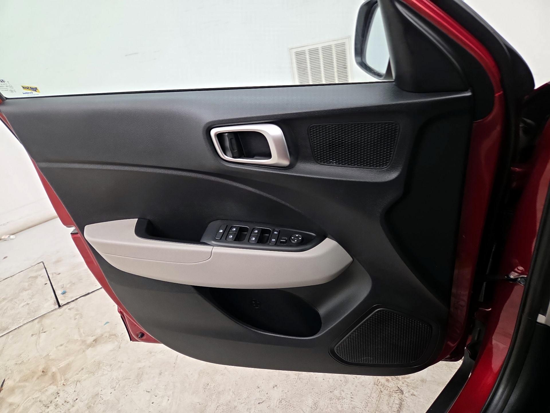 Thumbnail: 2024 Hyundai Venue - 12