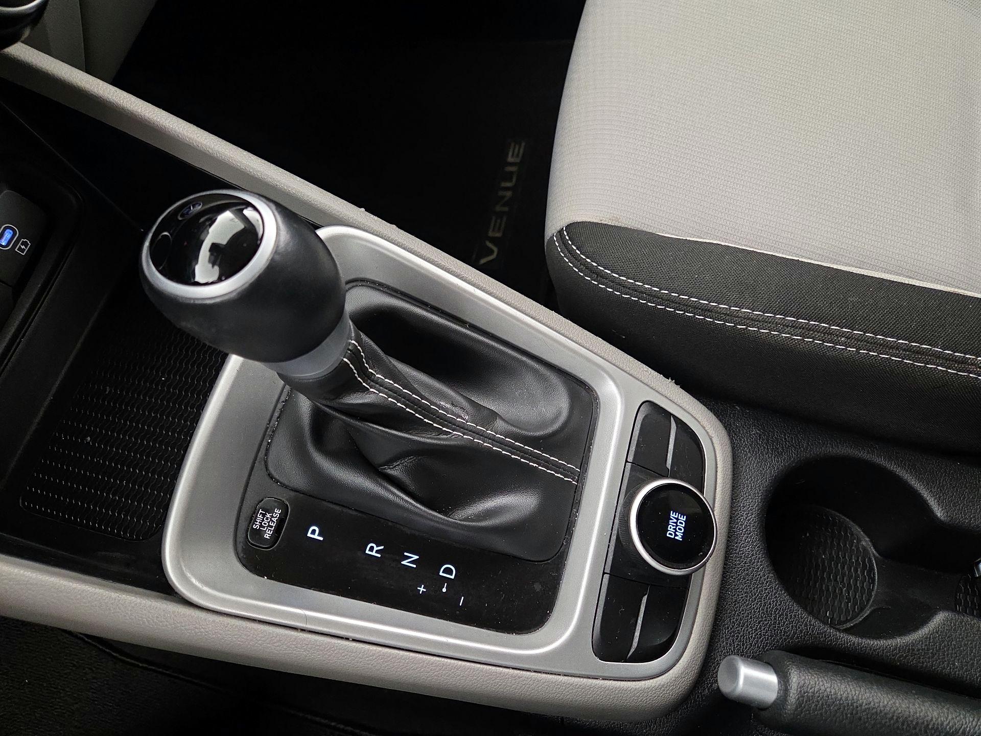 Thumbnail: 2024 Hyundai Venue - 17