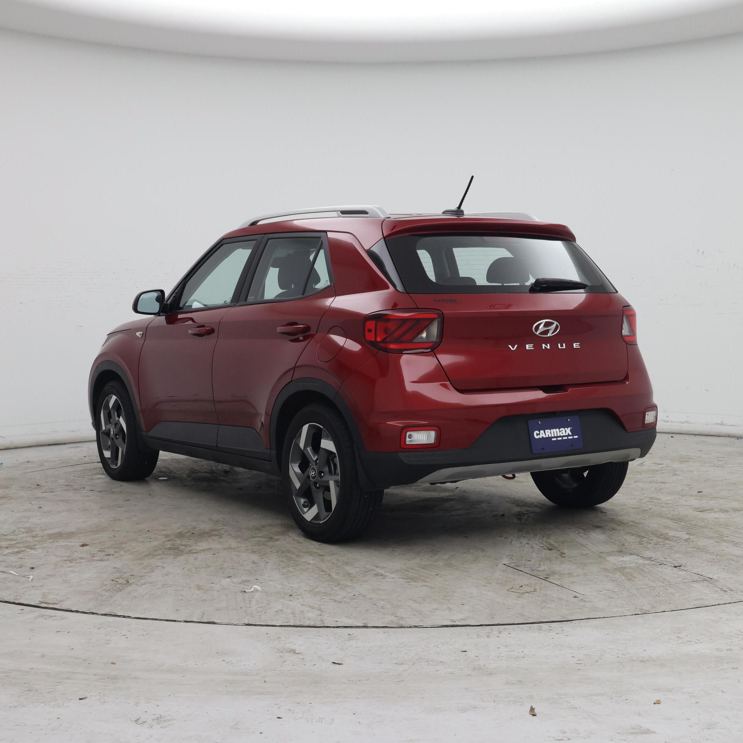 Thumbnail: 2024 Hyundai Venue - 2