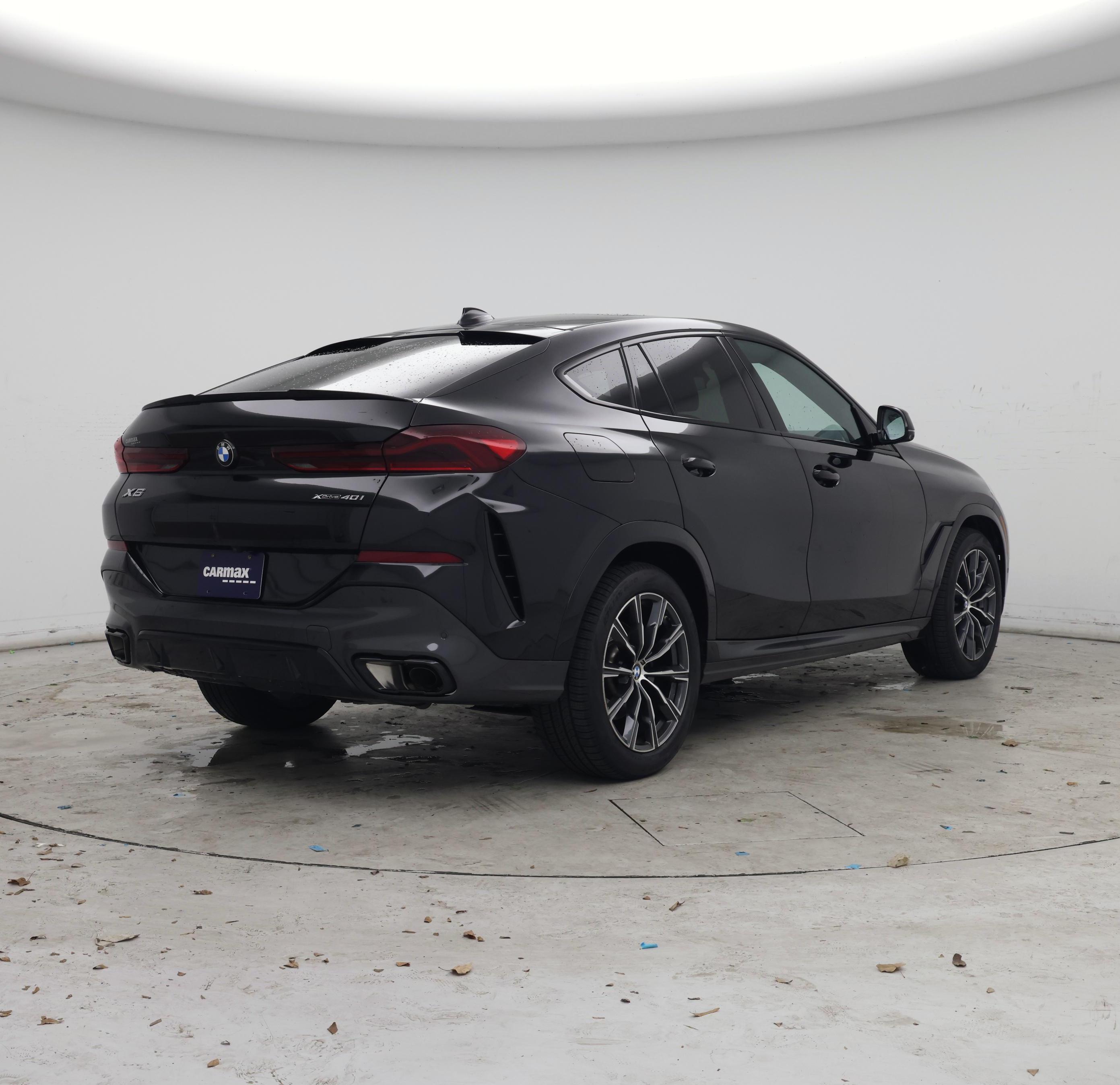 Thumbnail: 2023 BMW X6 - 8