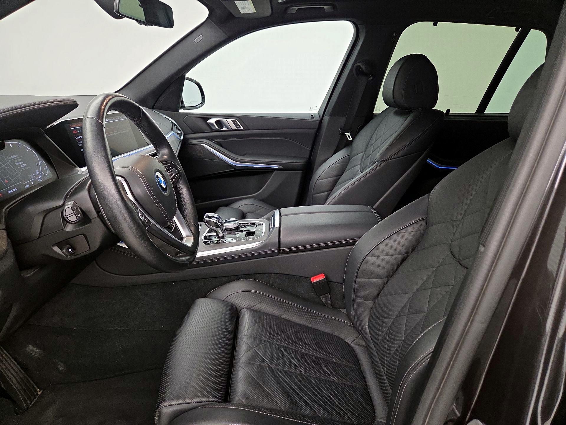 Thumbnail: 2023 BMW X5 - 11