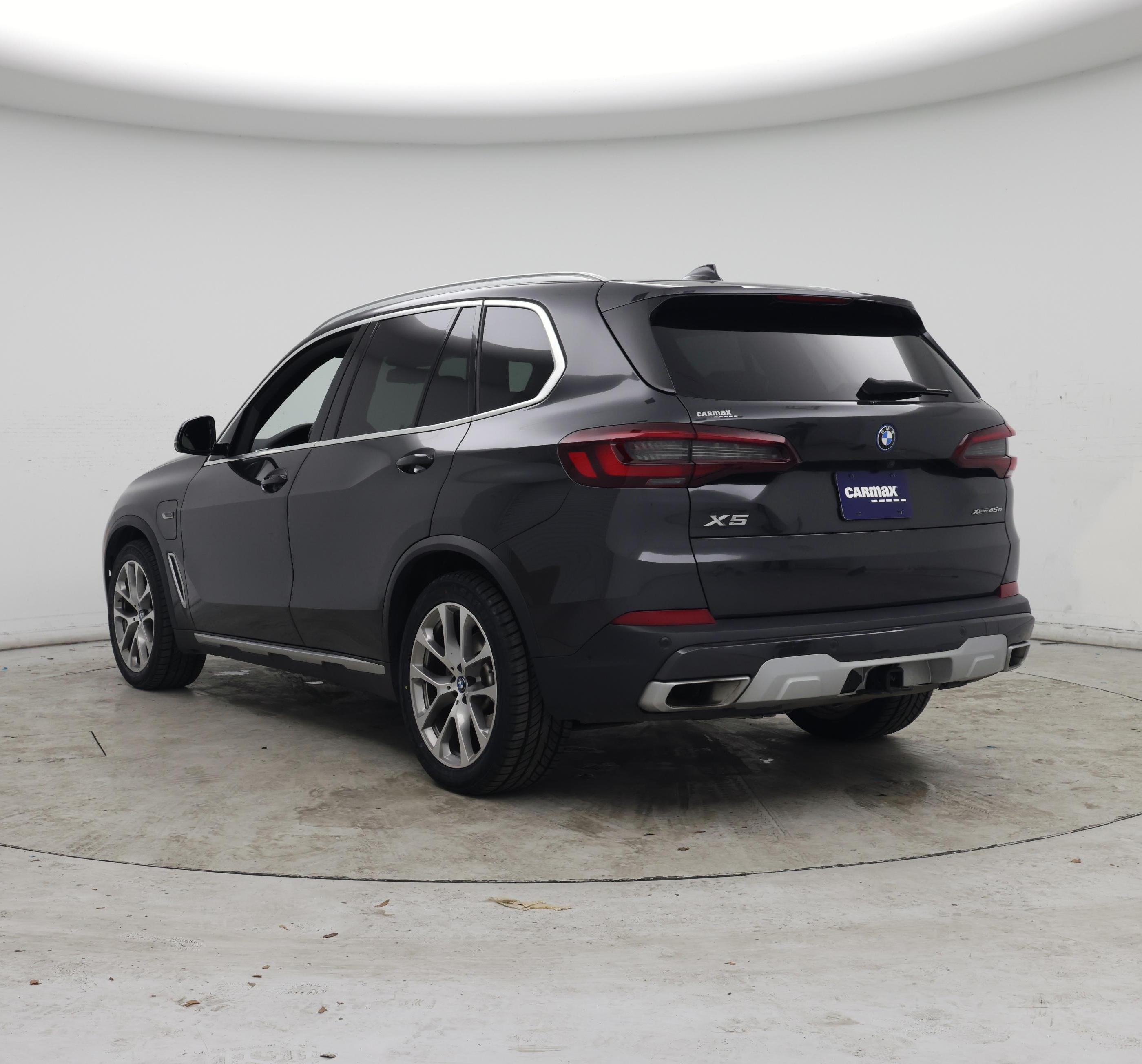 Thumbnail: 2023 BMW X5 - 2