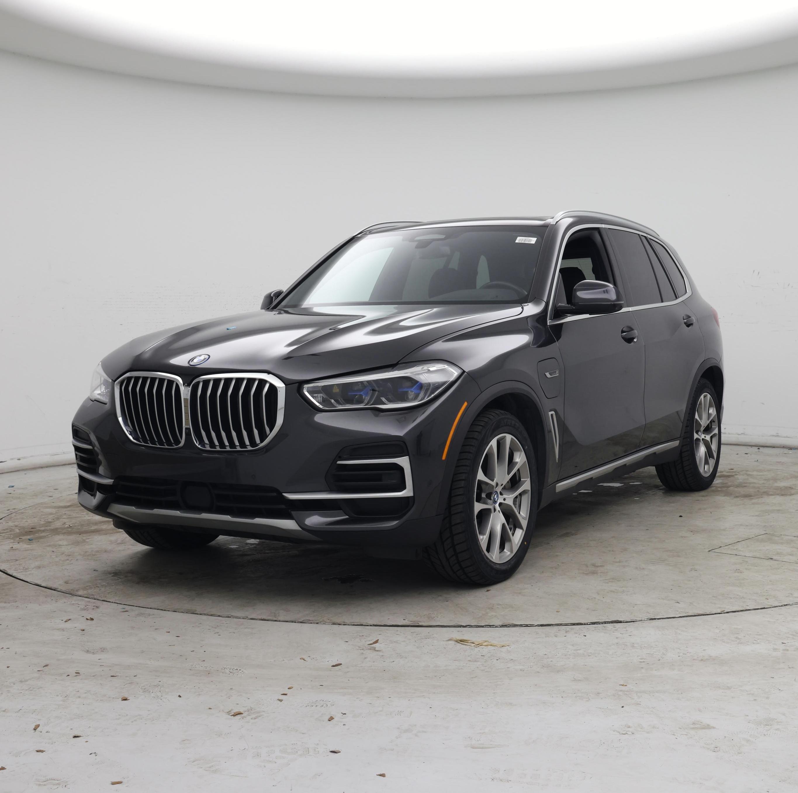 Thumbnail: 2023 BMW X5 - 4
