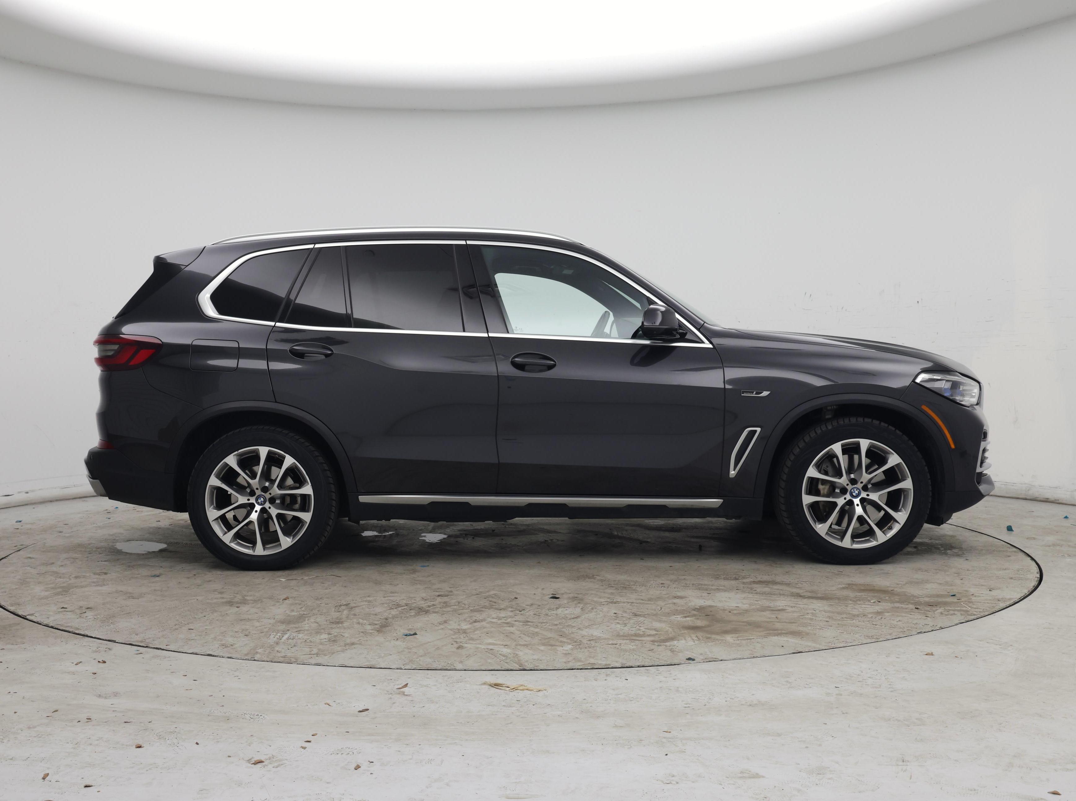 Thumbnail: 2023 BMW X5 - 7