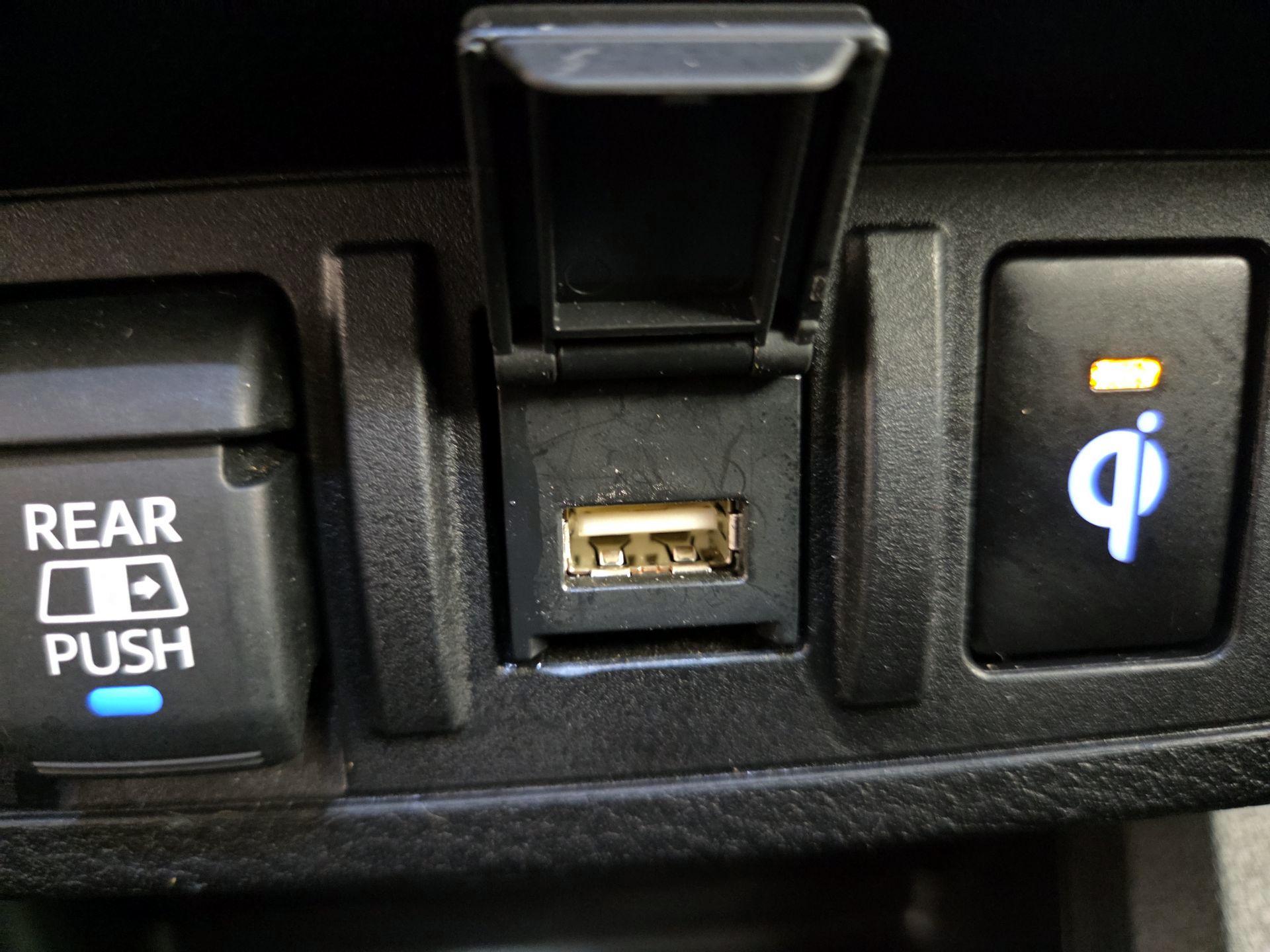 Thumbnail: 2023 Toyota Tacoma - 18