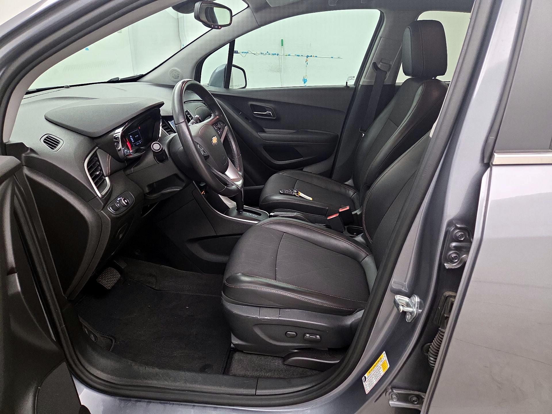 Thumbnail: 2020 Chevrolet Trax - 11