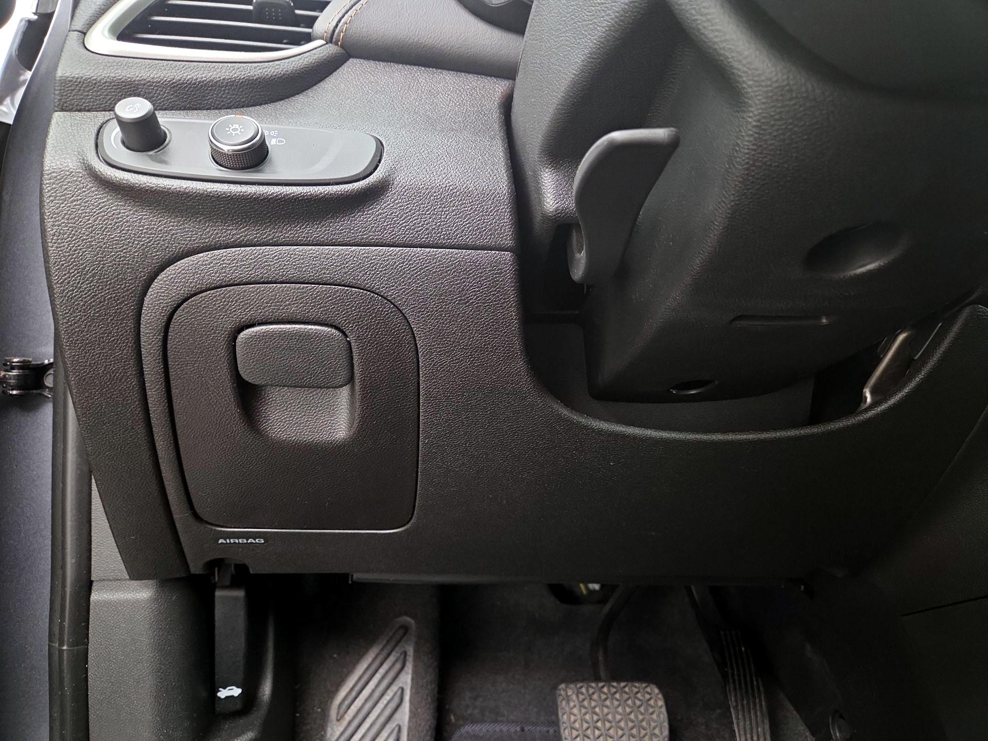 Thumbnail: 2020 Chevrolet Trax - 13