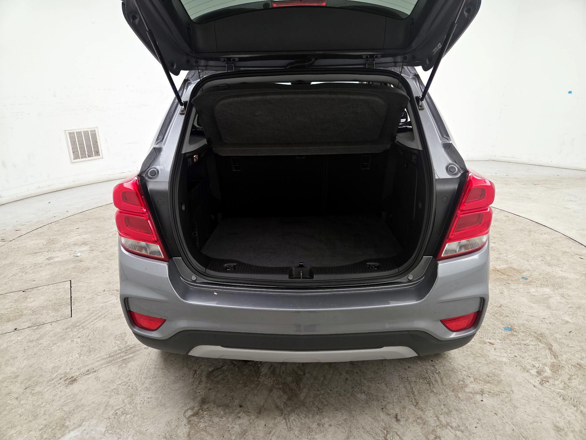 Thumbnail: 2020 Chevrolet Trax - 20