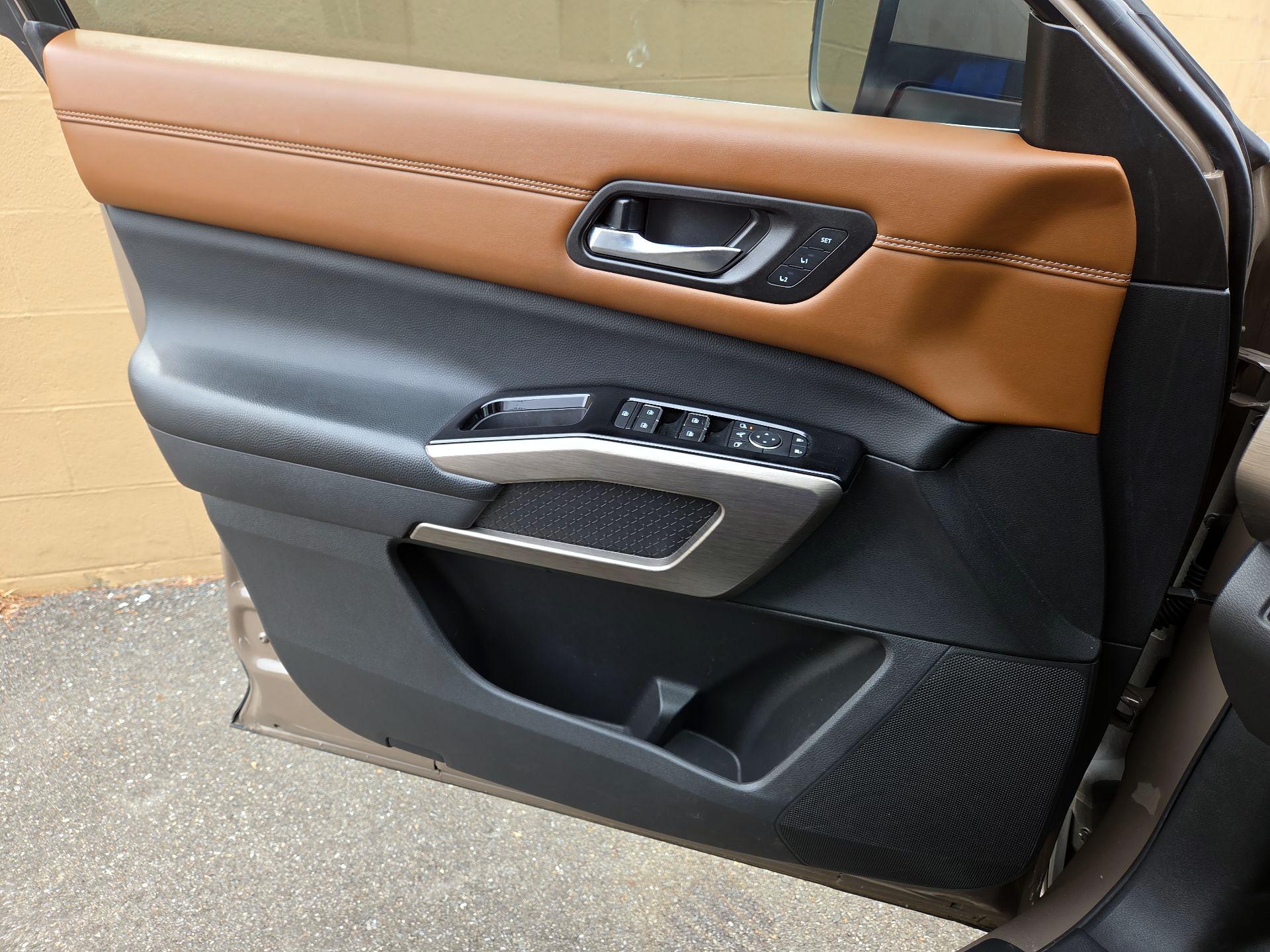 Thumbnail: 2023 Nissan Pathfinder - 10