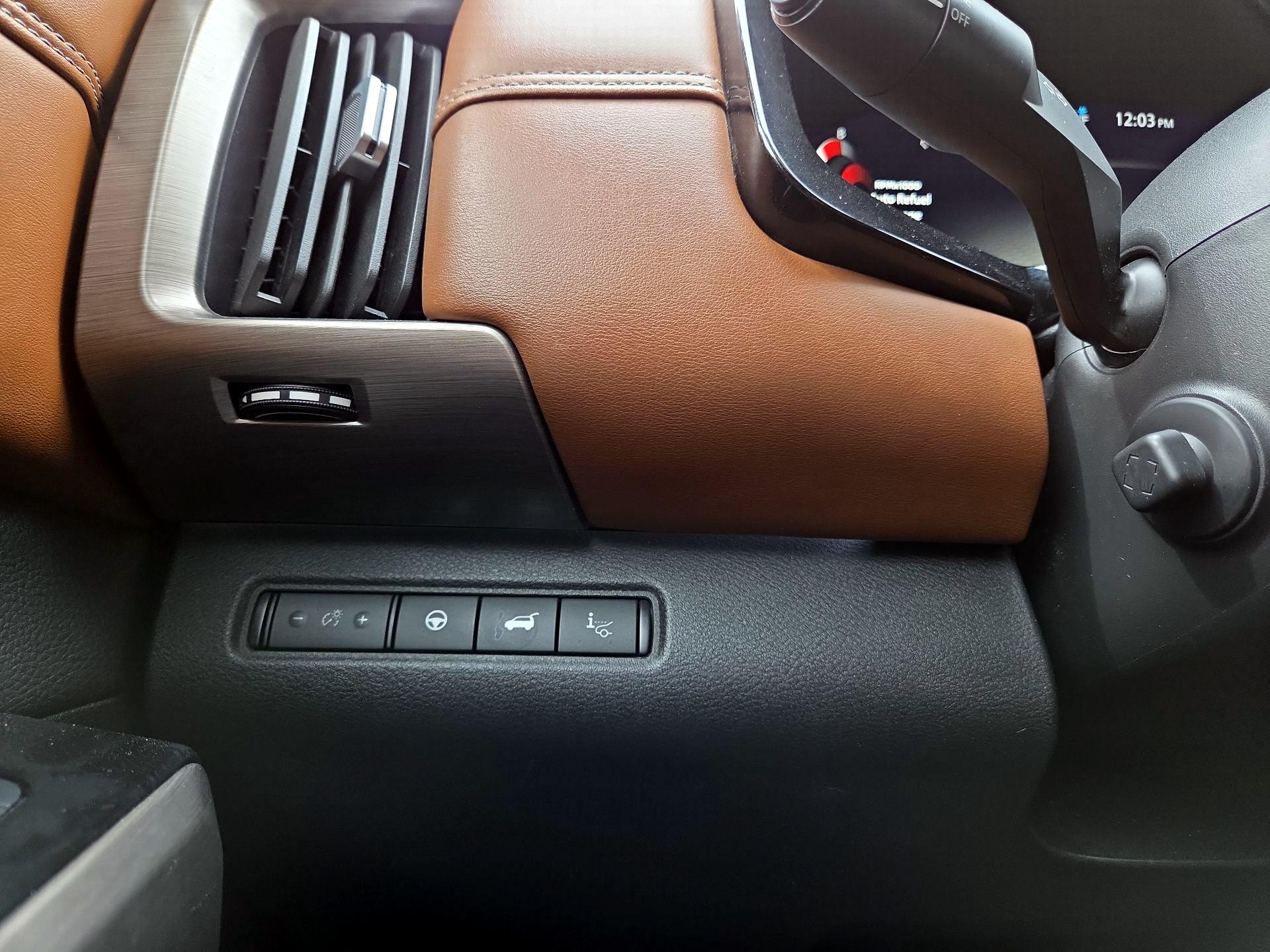 Thumbnail: 2023 Nissan Pathfinder - 11