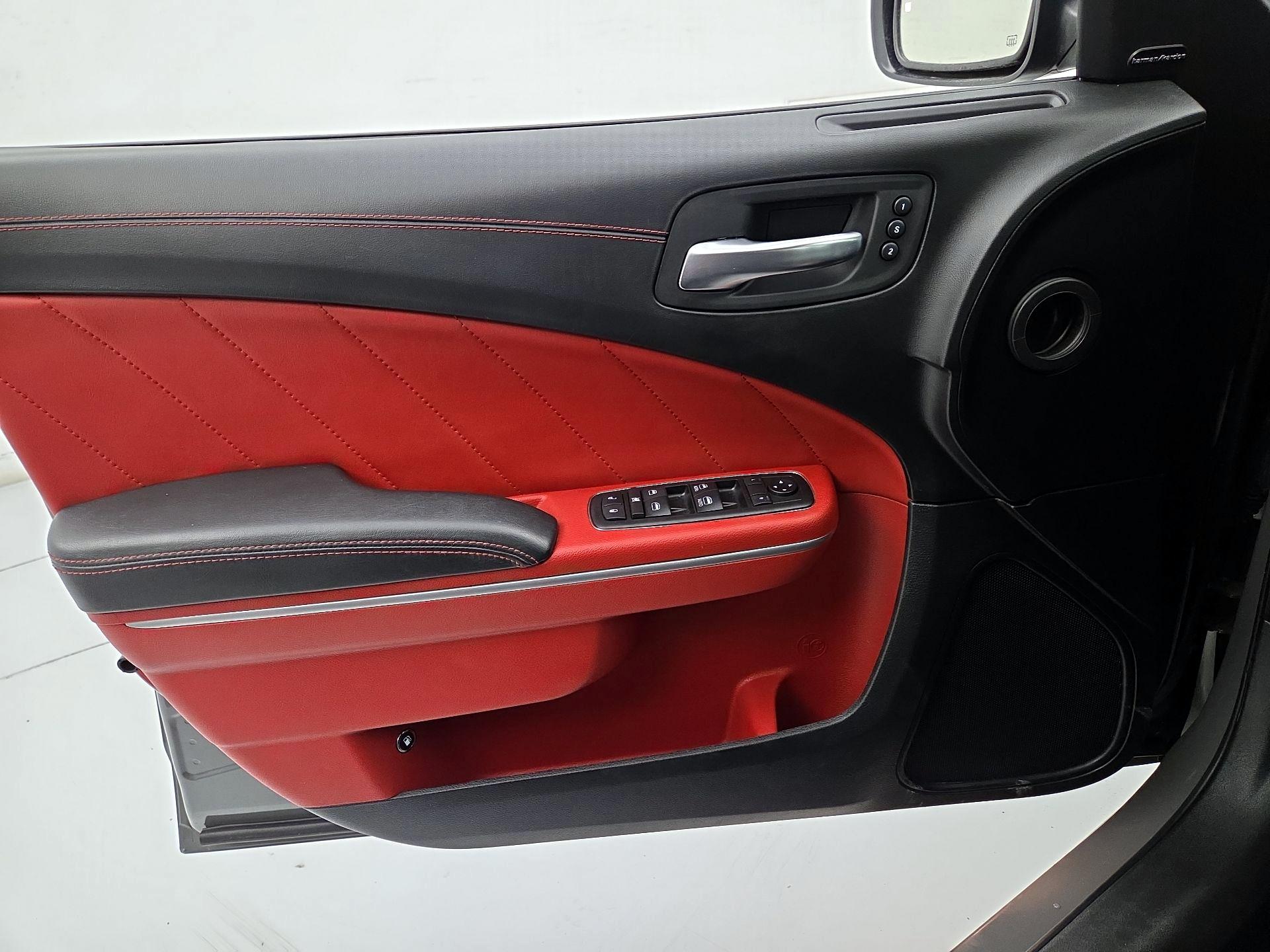 Thumbnail: 2019 Dodge Charger - 12