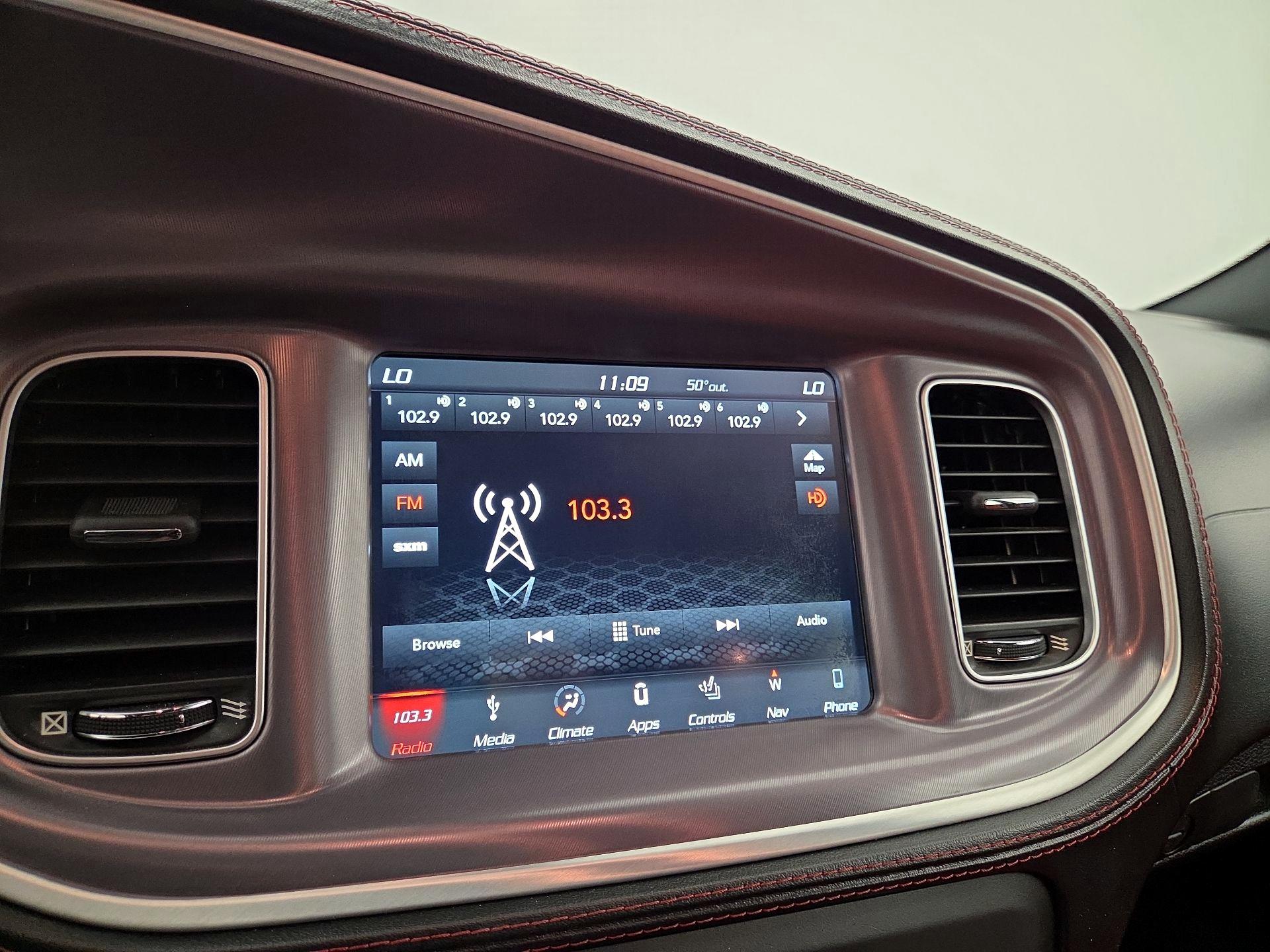 Thumbnail: 2019 Dodge Charger - 16