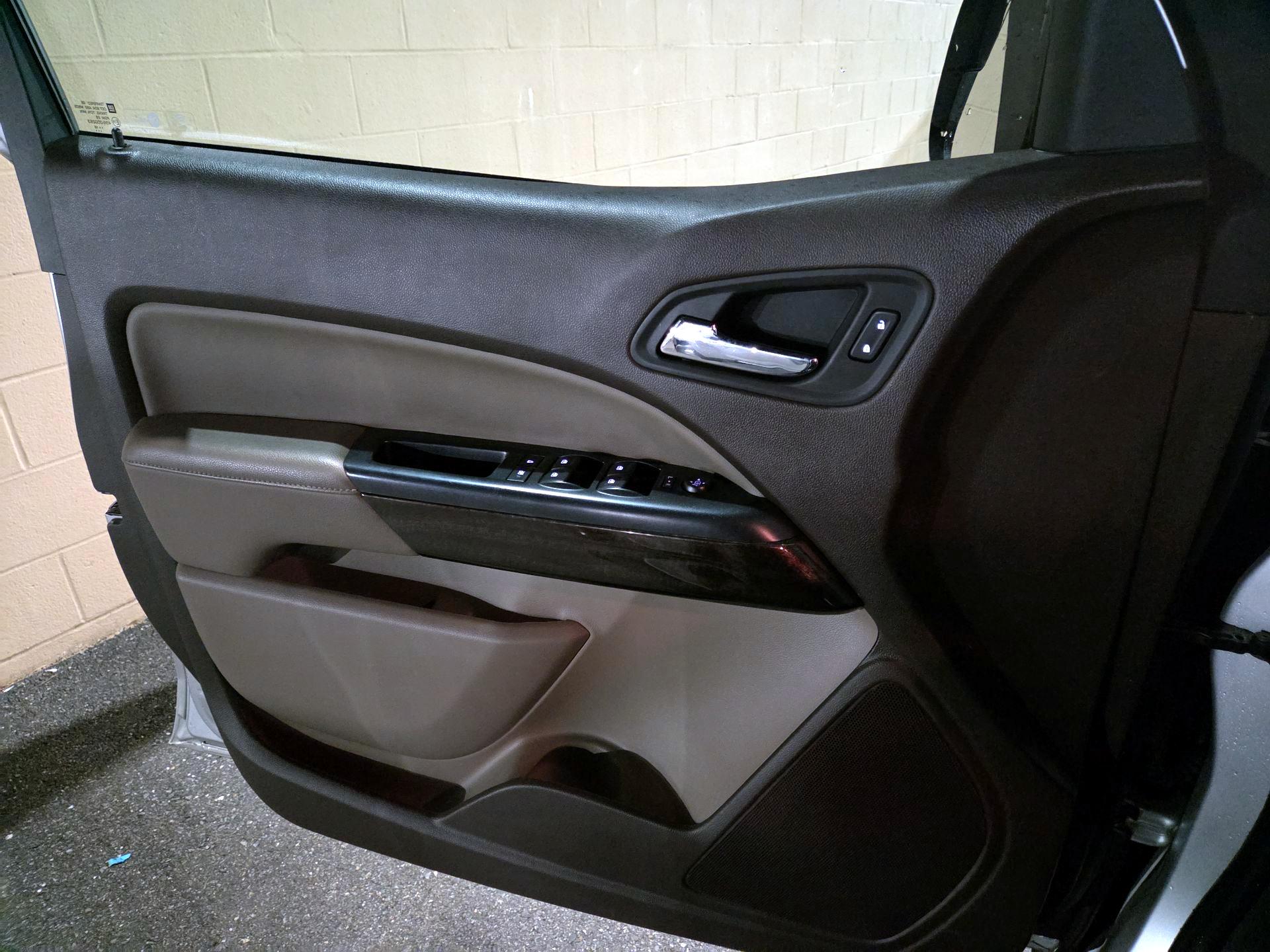 Thumbnail: 2016 GMC Canyon - 10