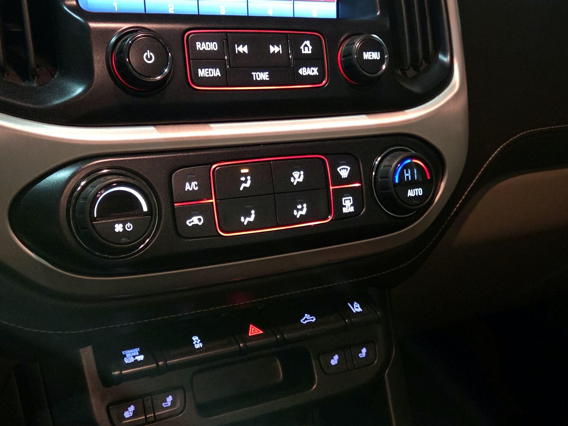 Thumbnail: 2016 GMC Canyon - 14