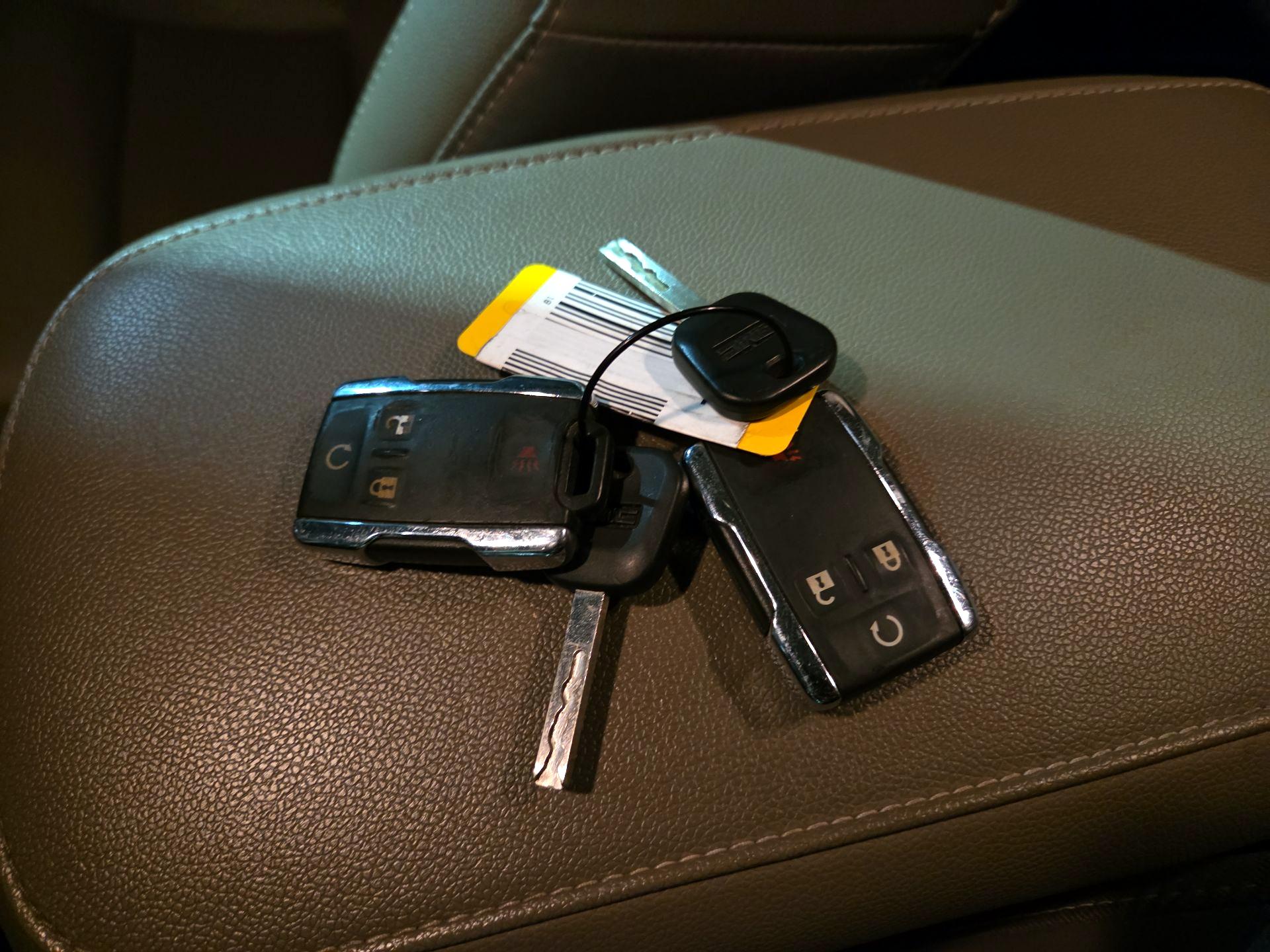 Thumbnail: 2016 GMC Canyon - 19