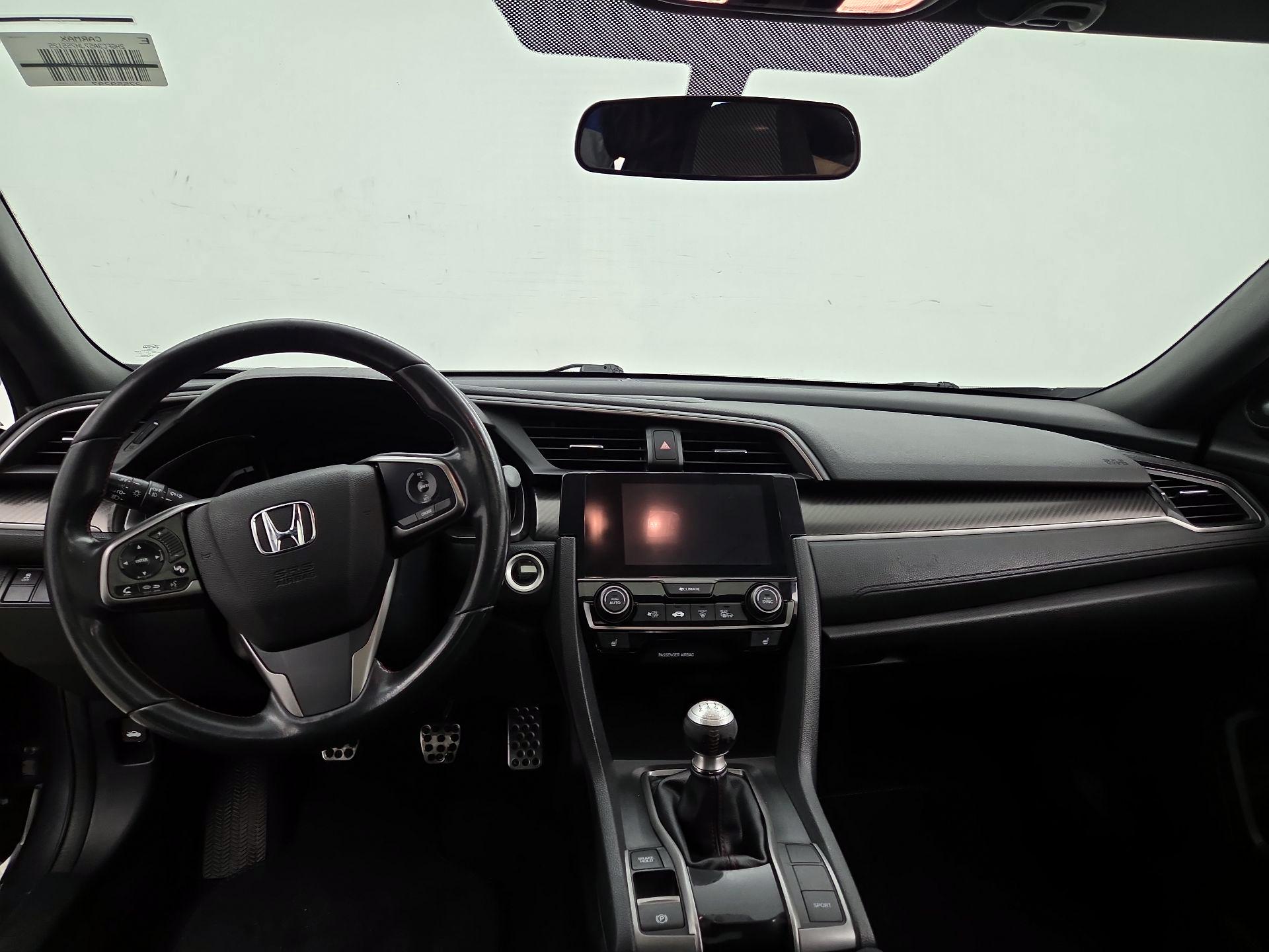 Thumbnail: 2018 Honda Civic - 9