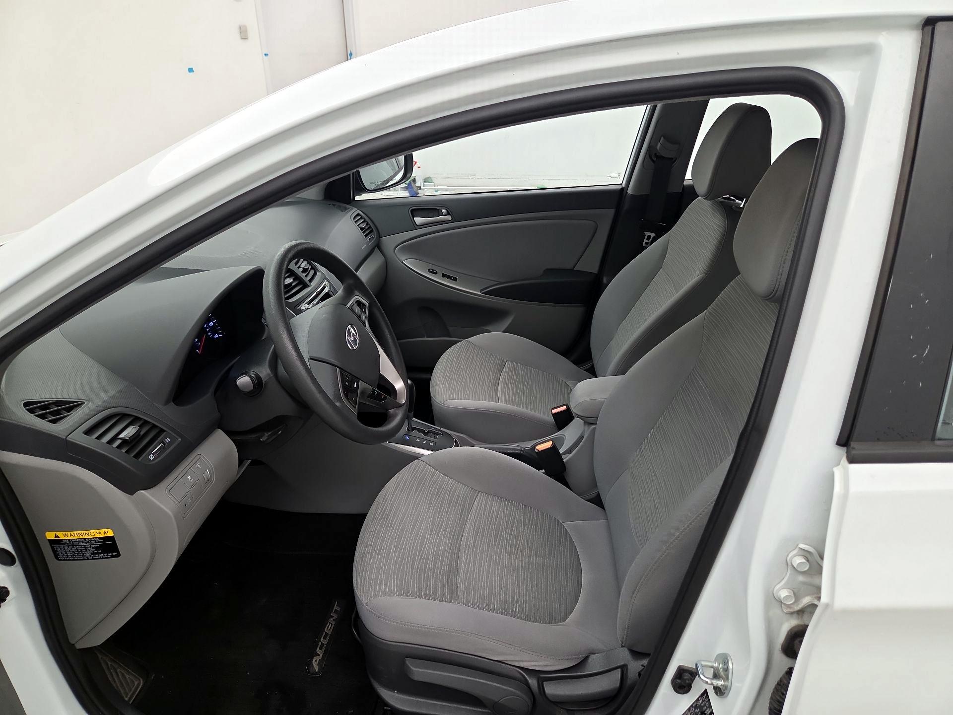 Thumbnail: 2015 Hyundai Accent - 11