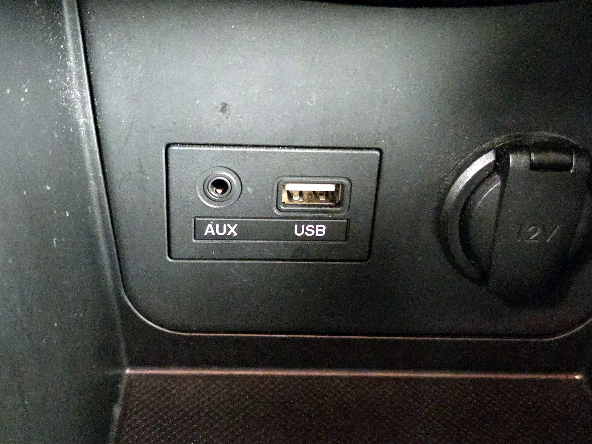 Thumbnail: 2015 Hyundai Accent - 17