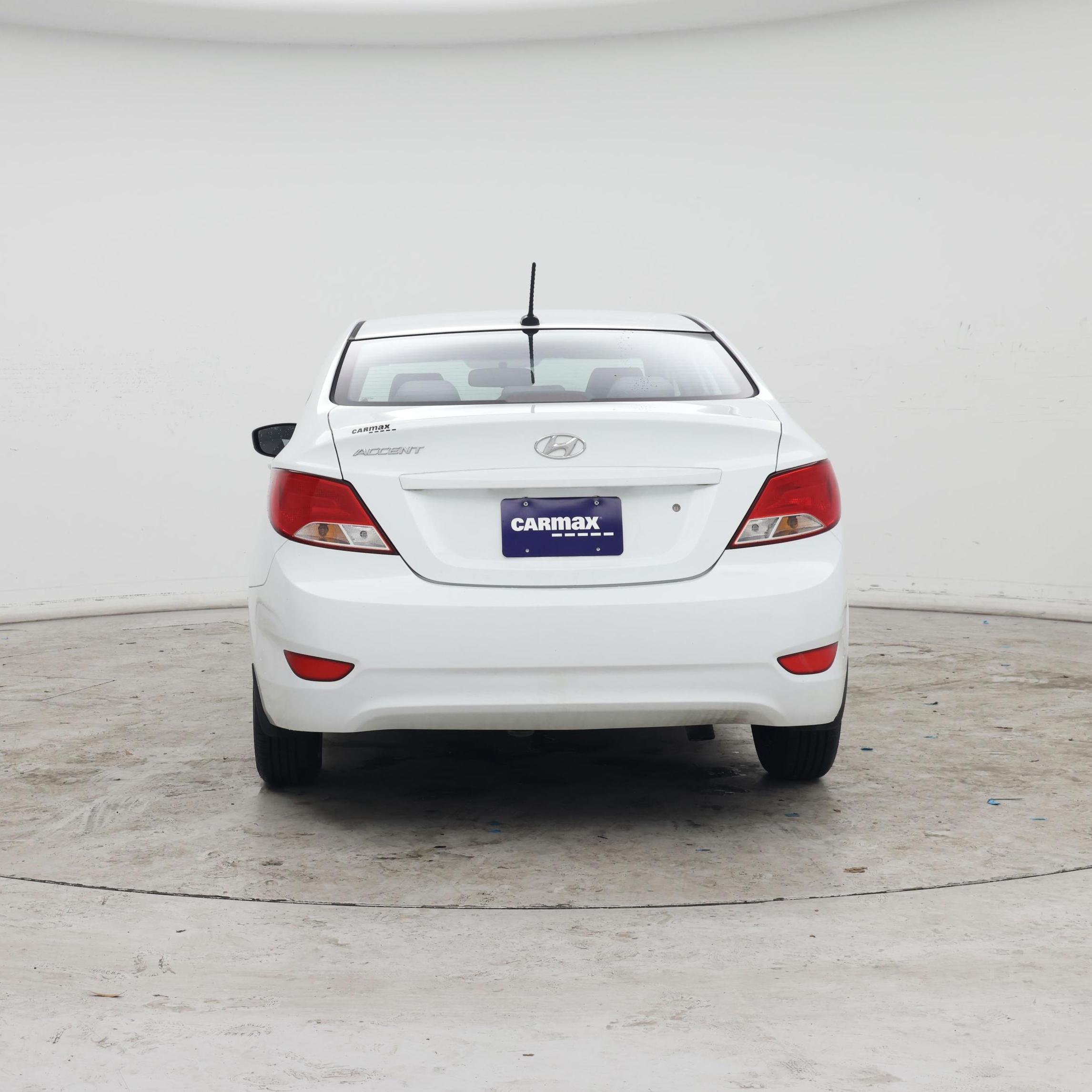 Thumbnail: 2015 Hyundai Accent - 6