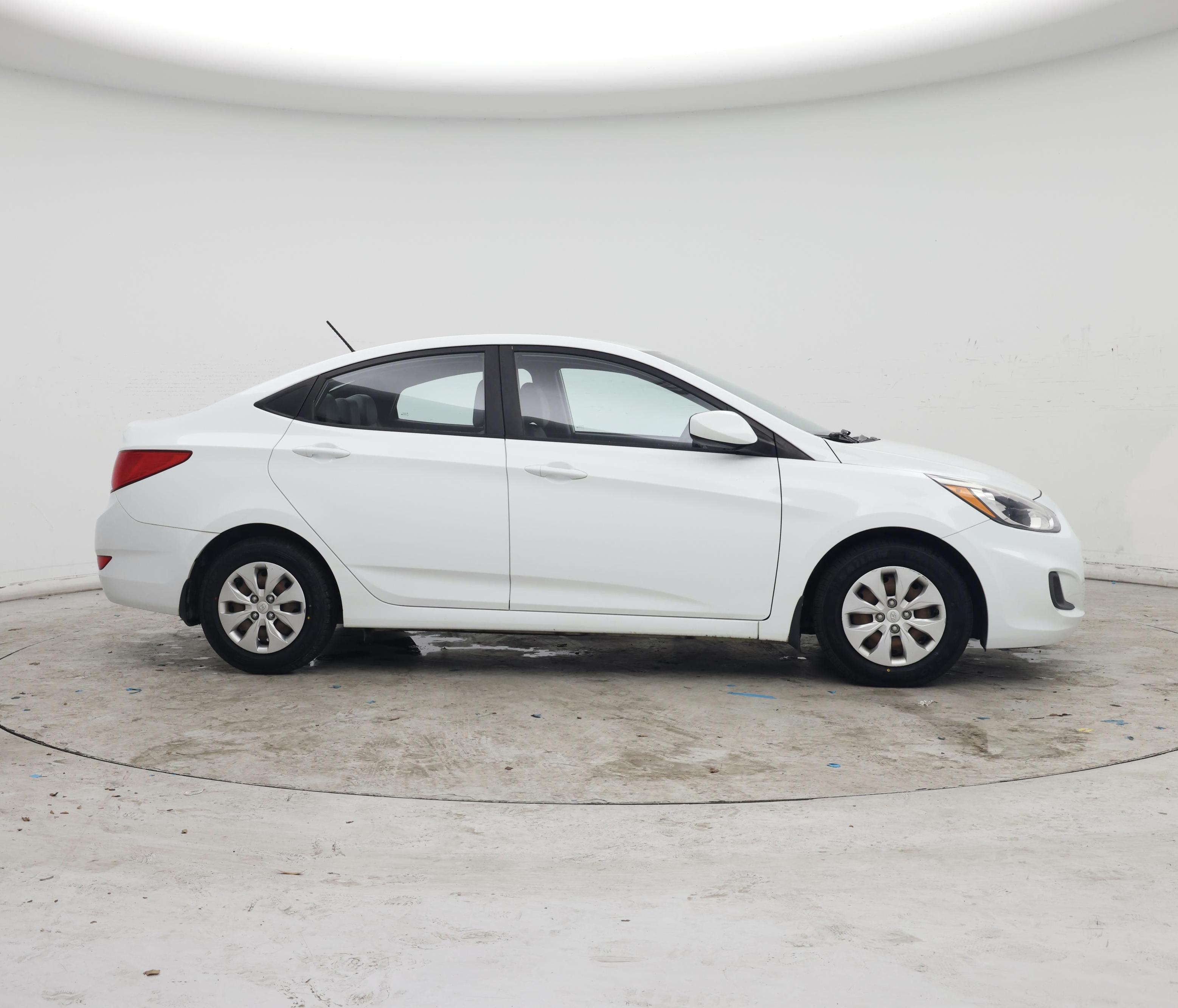 Thumbnail: 2015 Hyundai Accent - 7