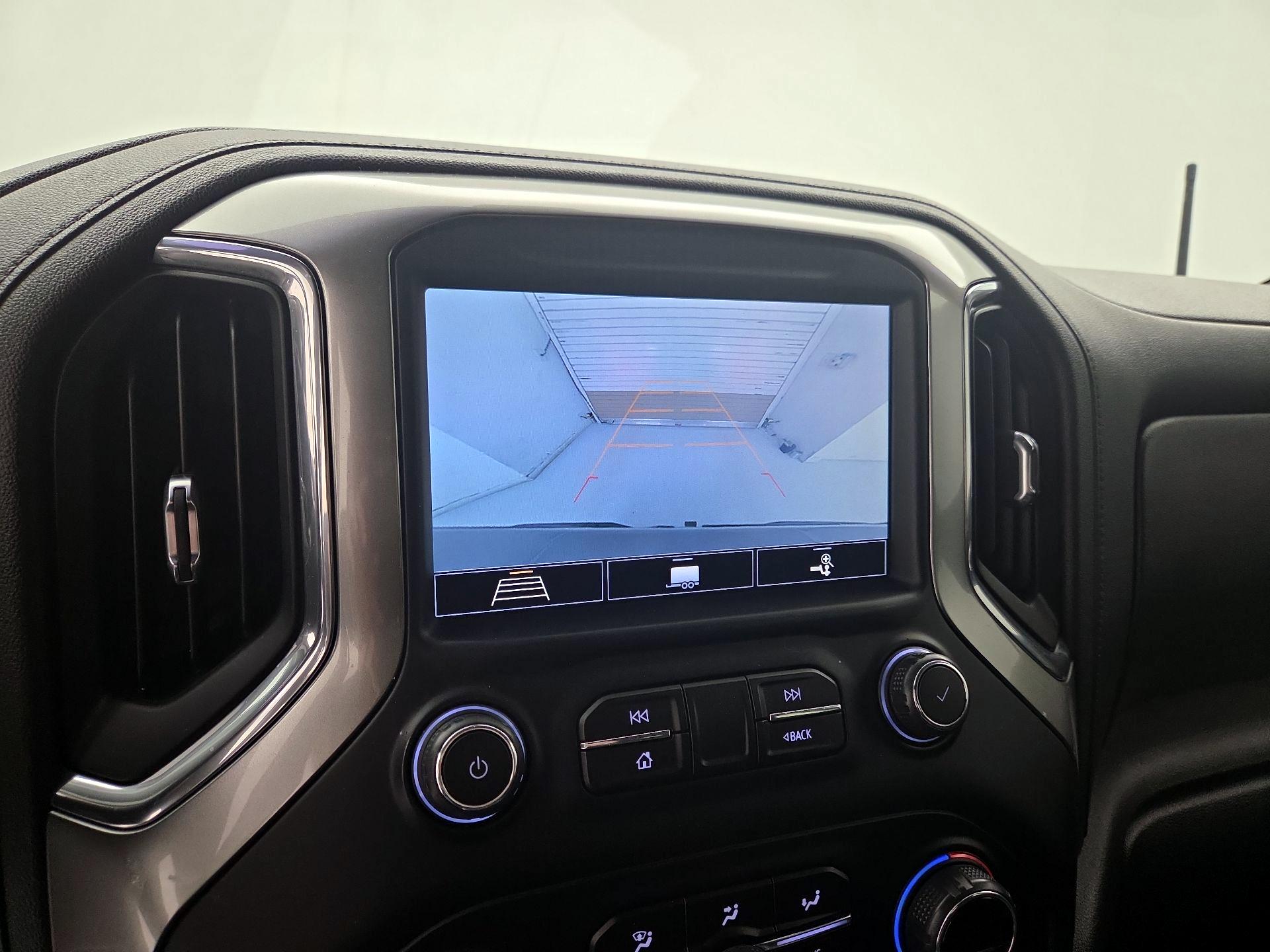 Thumbnail: 2020 Chevrolet Silverado 1500 - 14