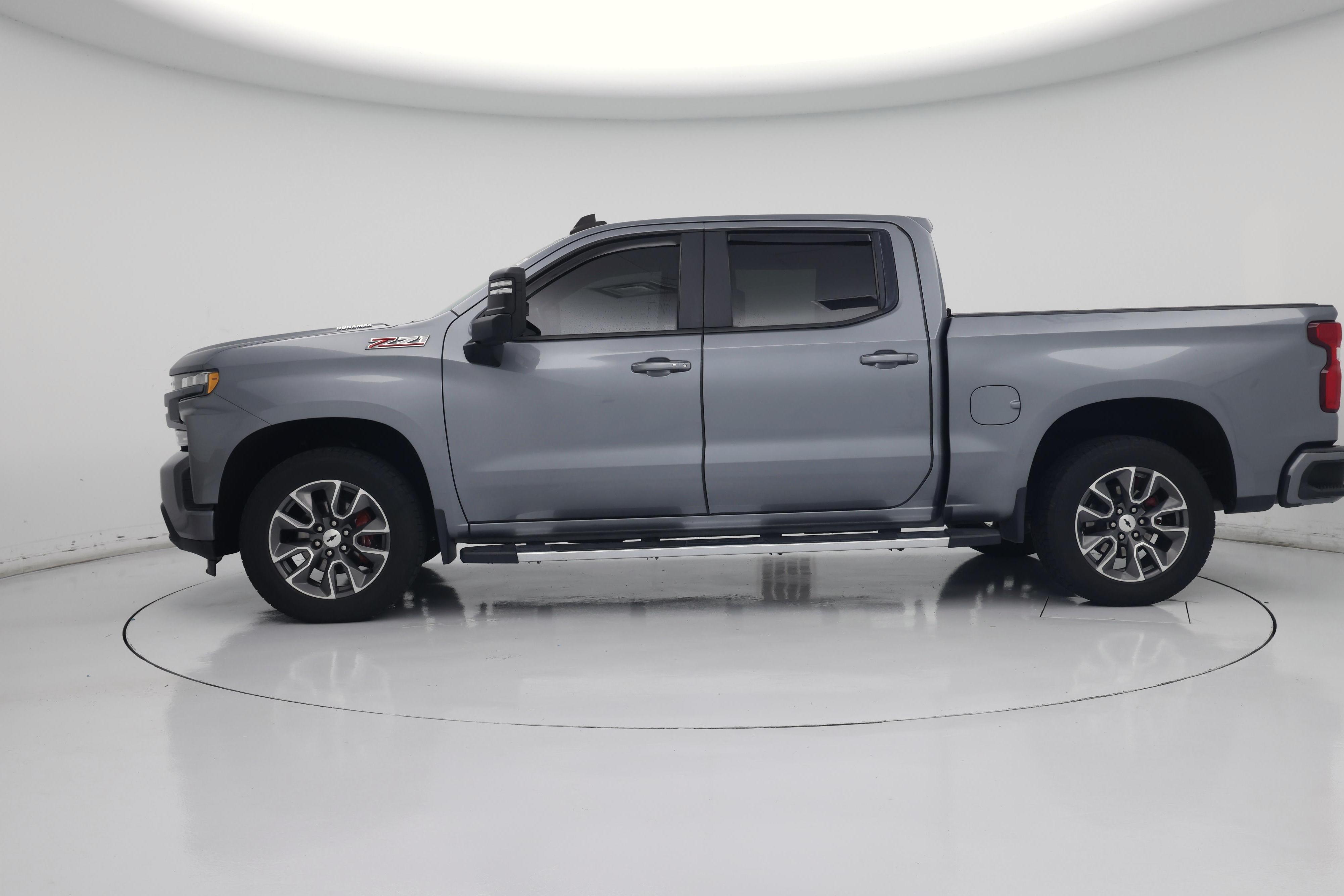 Thumbnail: 2020 Chevrolet Silverado 1500 - 3