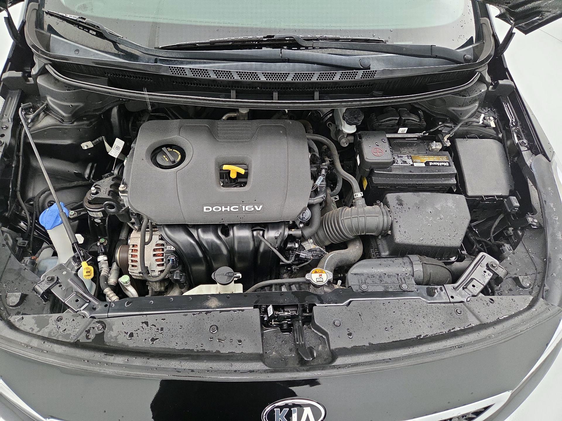 Thumbnail: 2017 Kia Forte - 20