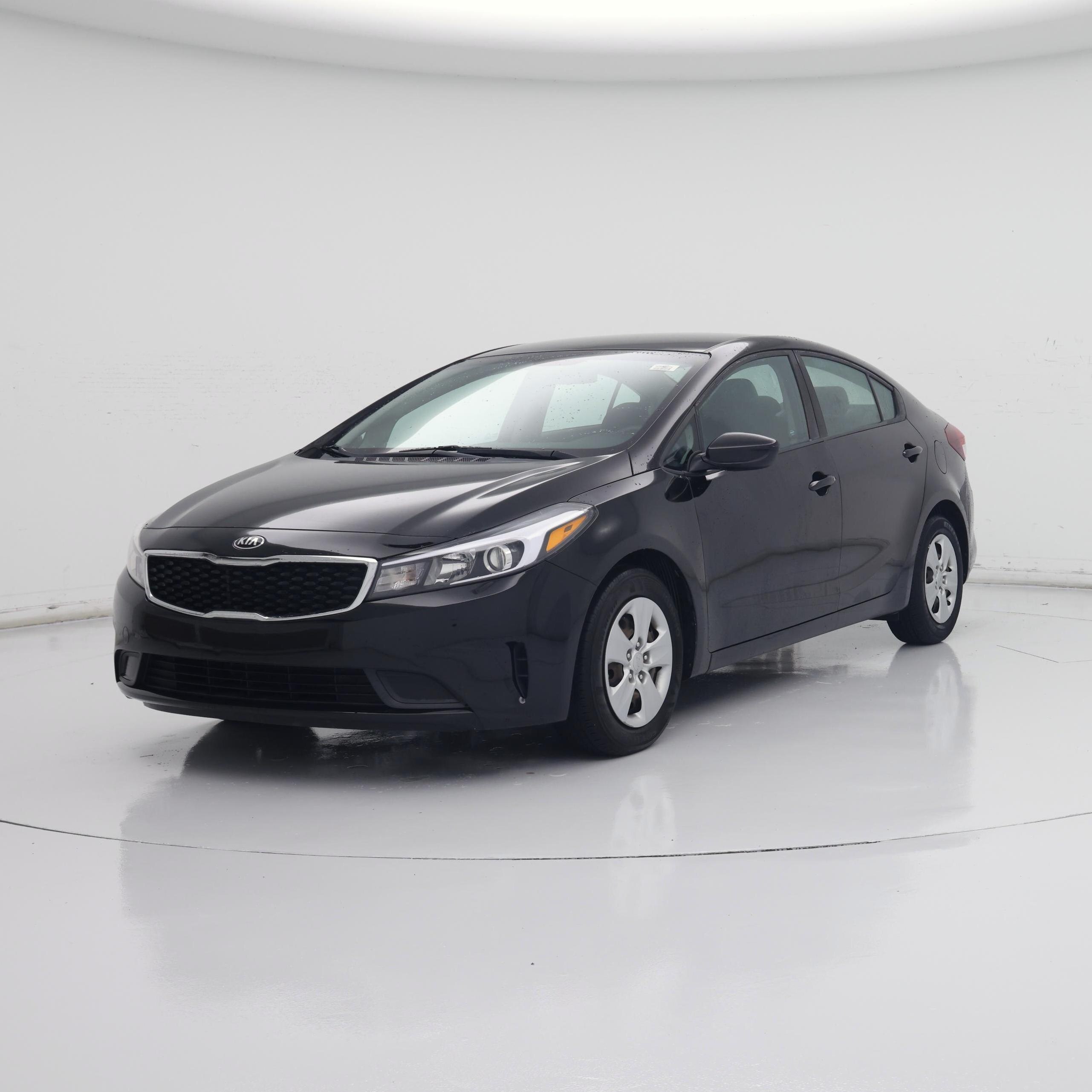 Thumbnail: 2017 Kia Forte - 4