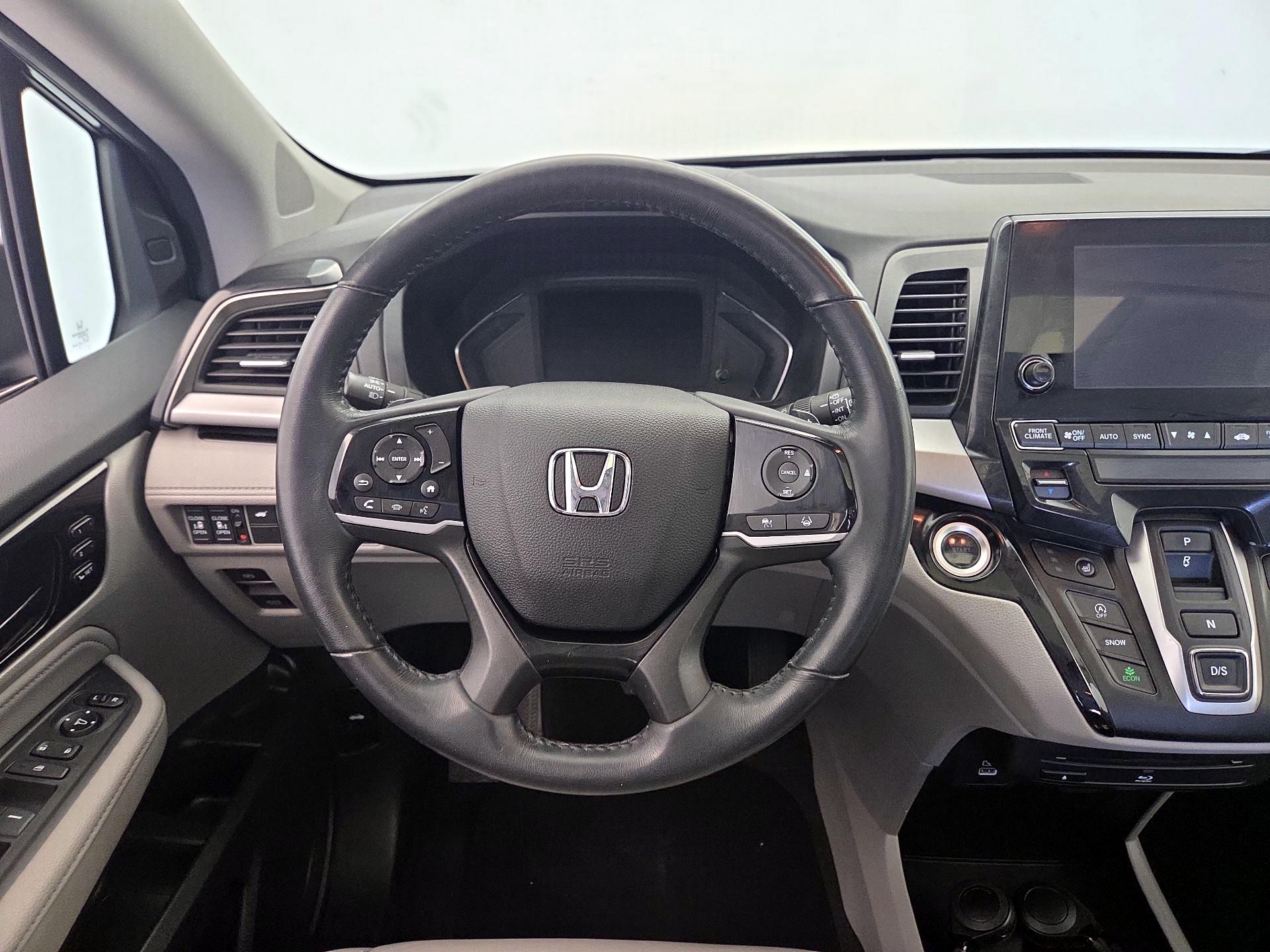 Thumbnail: 2021 Honda Odyssey - 10