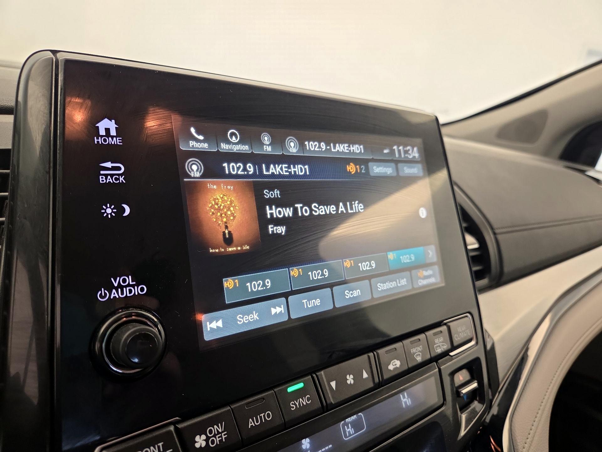 Thumbnail: 2021 Honda Odyssey - 15